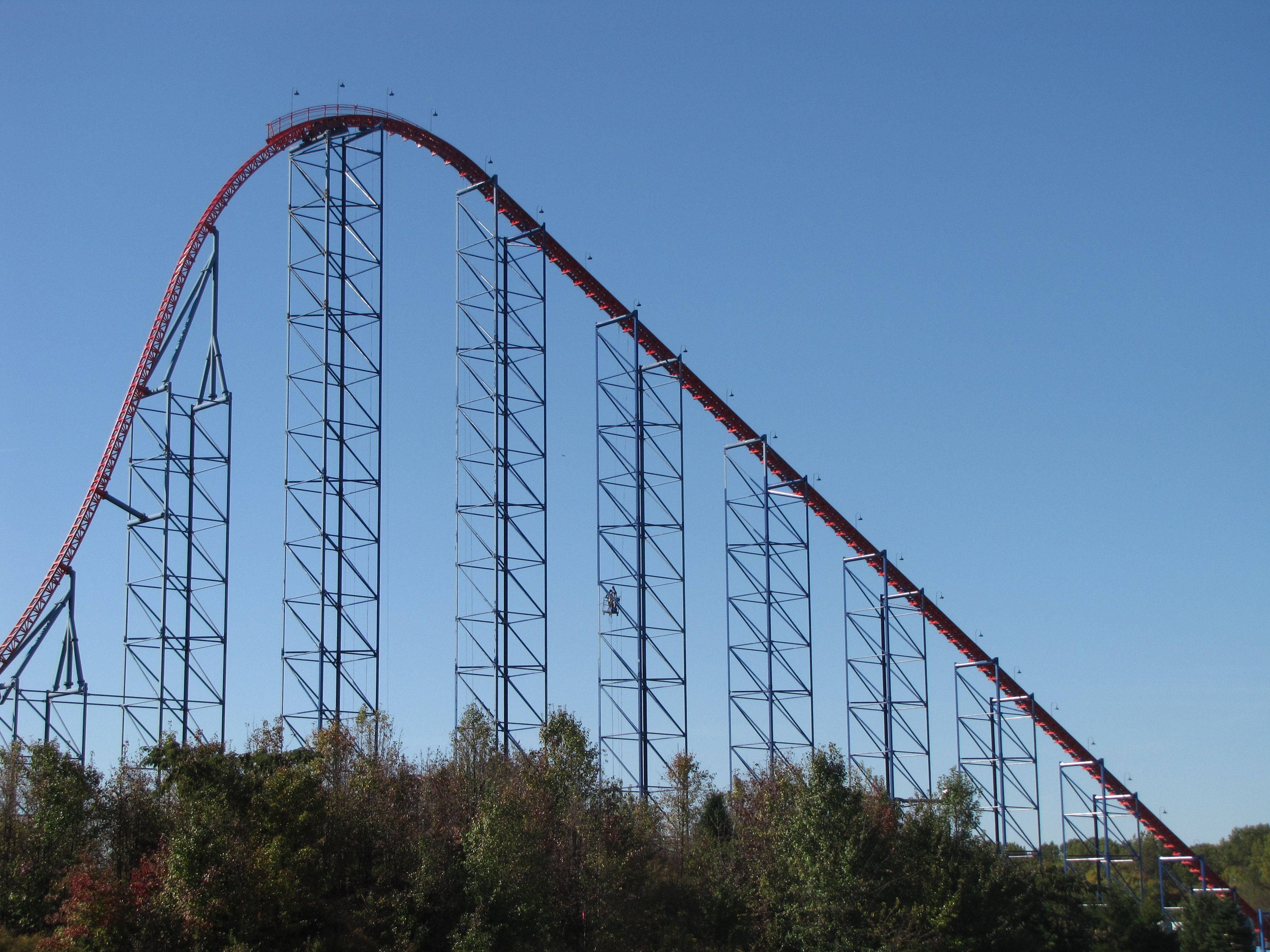 roller coaster, high arching hill, tall red roller coaster, 2K Desktop Wallpaper