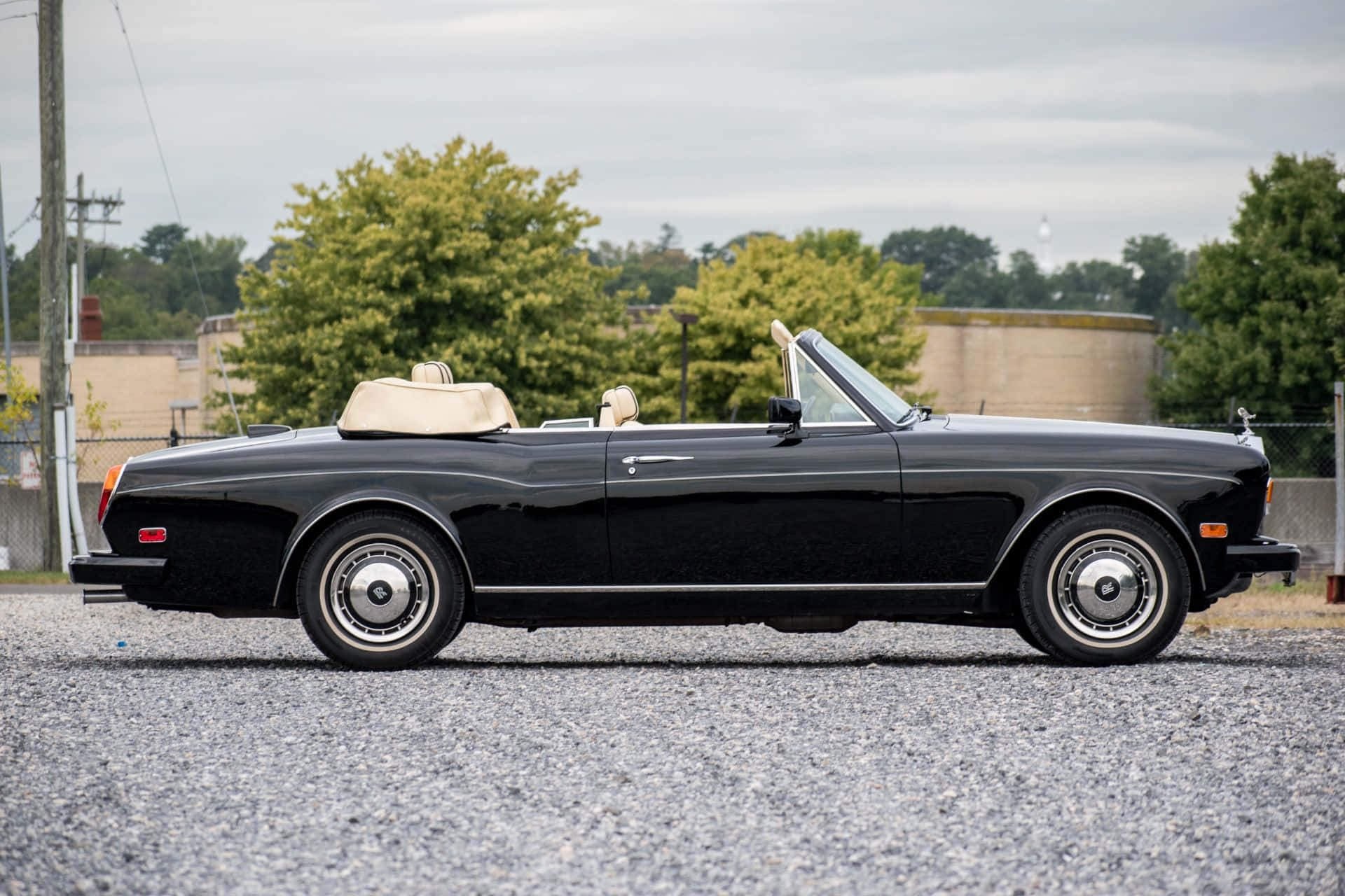 Rolls Royce Corniche, sleek black, cream interior, Full HD Desktop Wallpaper
