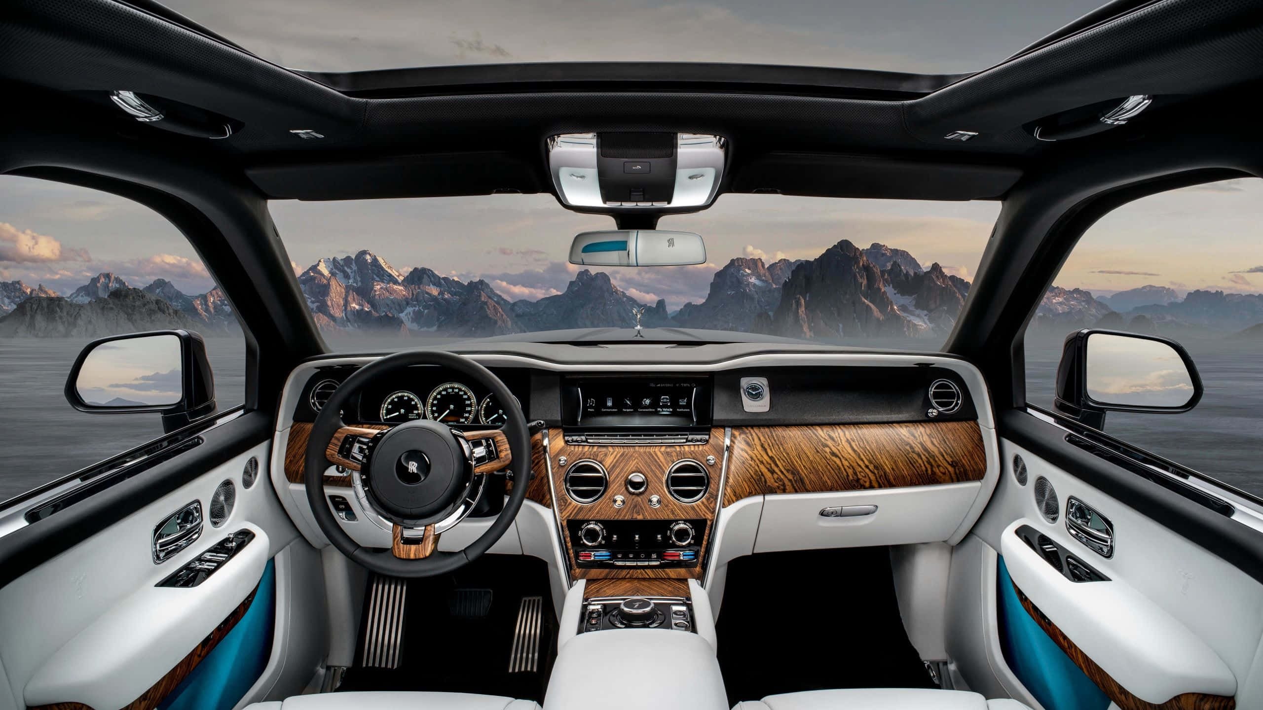 Rolls Royce Cullinan, wood trim, white leather, 2K Desktop Wallpaper