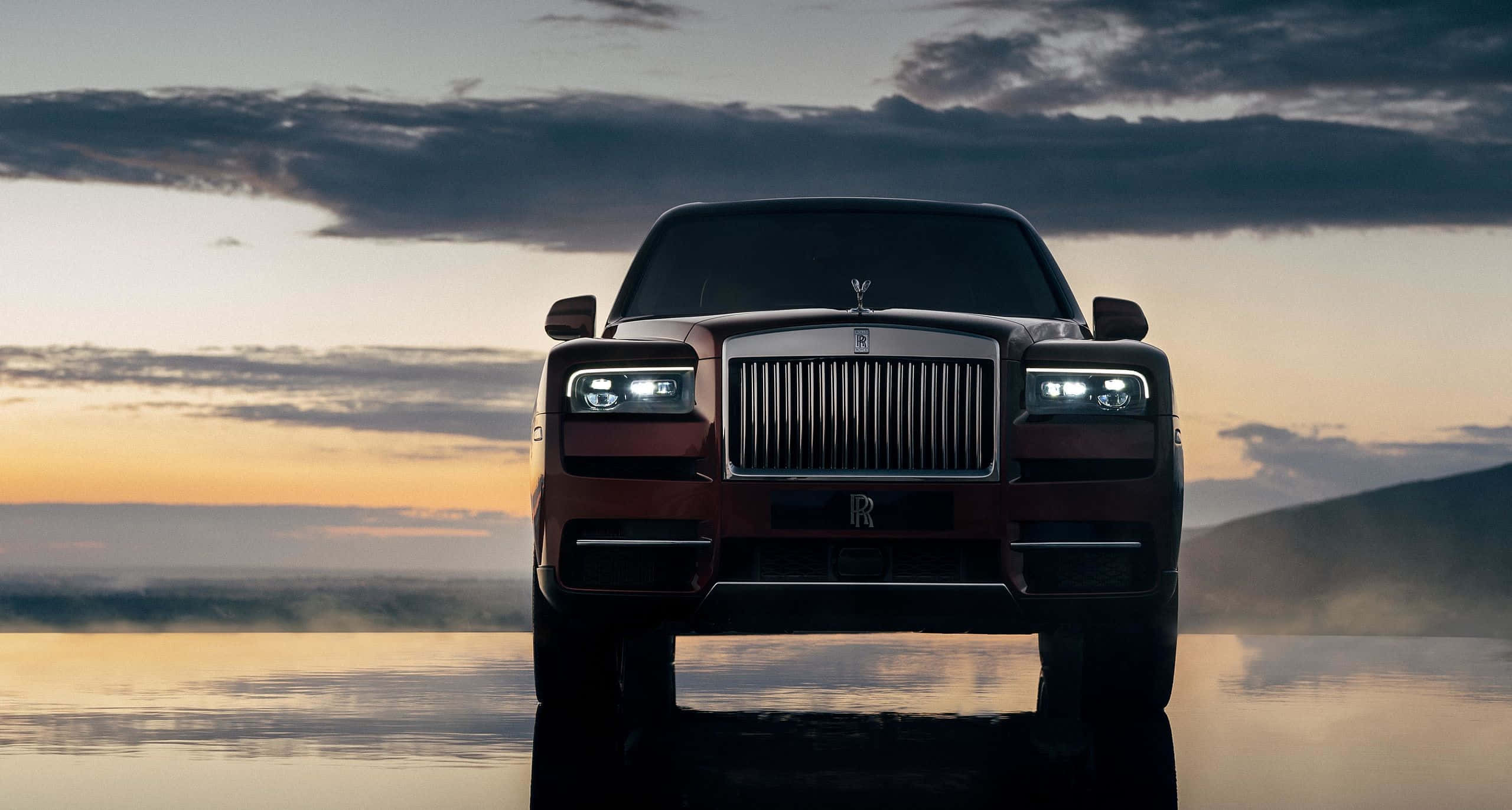 Rolls Royce Cullinan, twilight, reflective water surface, 2K Desktop Wallpaper