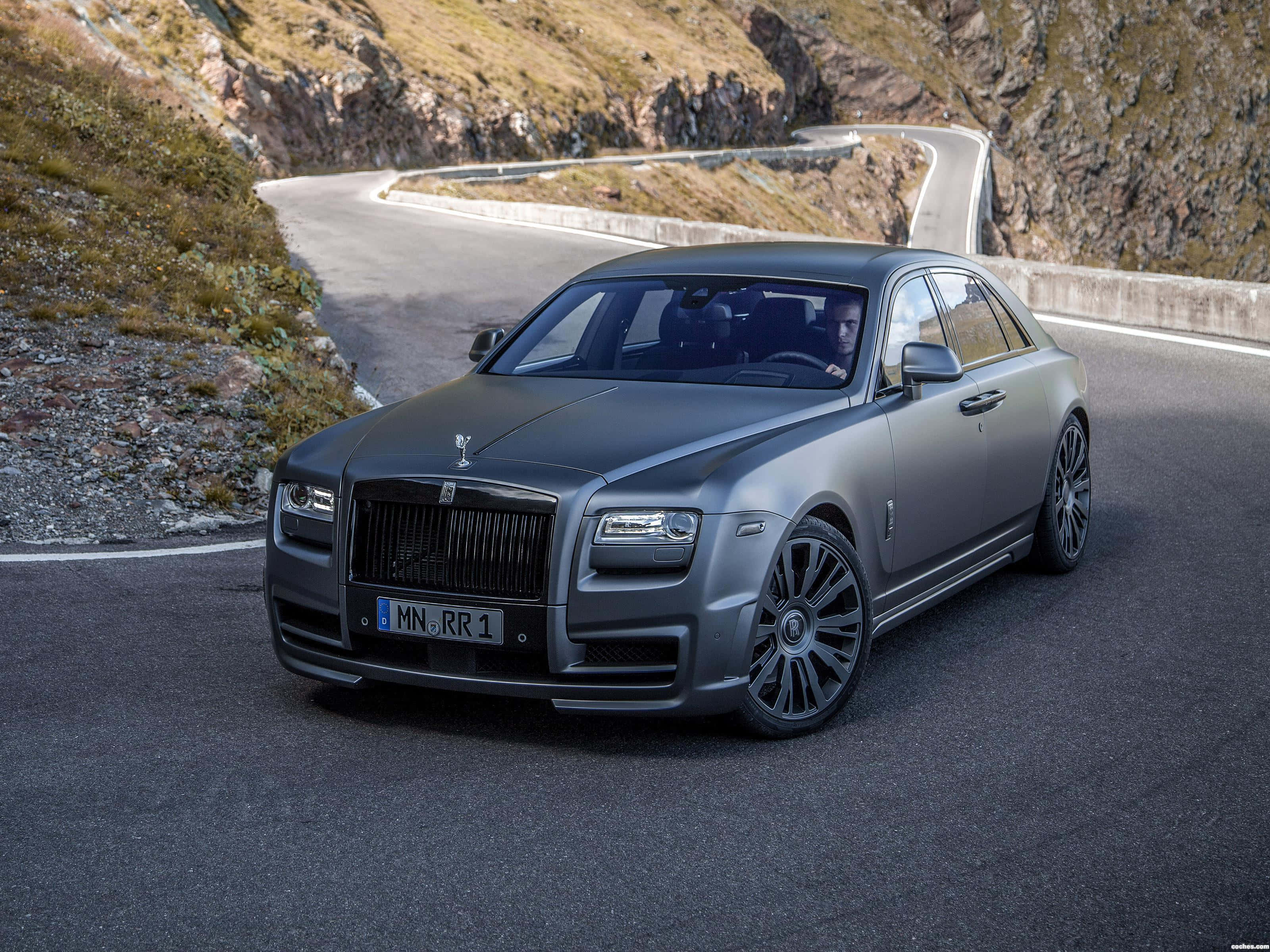 Rolls Royce Ghost, matte gray, winding mountain road, 2K Desktop Wallpaper