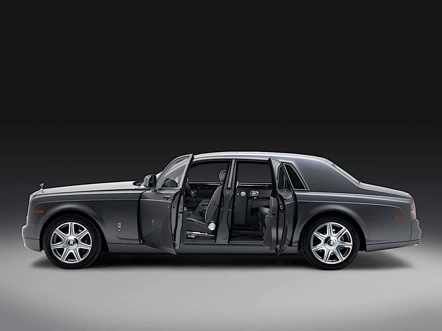 Rolls Royce Phantom, silver, black leather interior, HD Desktop Wallpaper