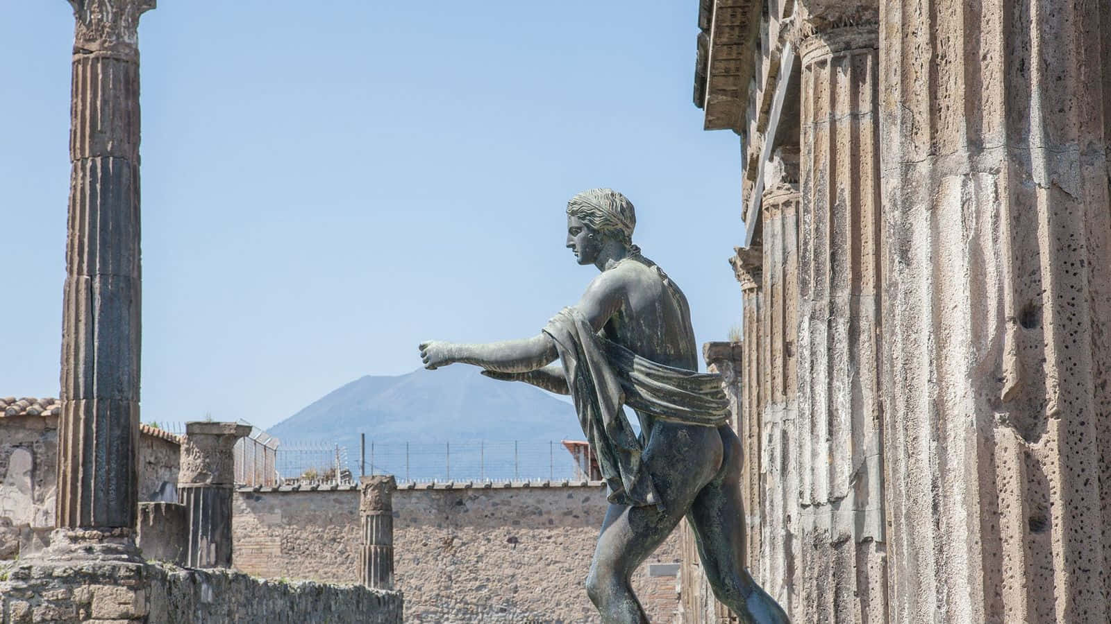 statue of apollo, pompeii, mount vesuvius, HD Desktop Wallpaper