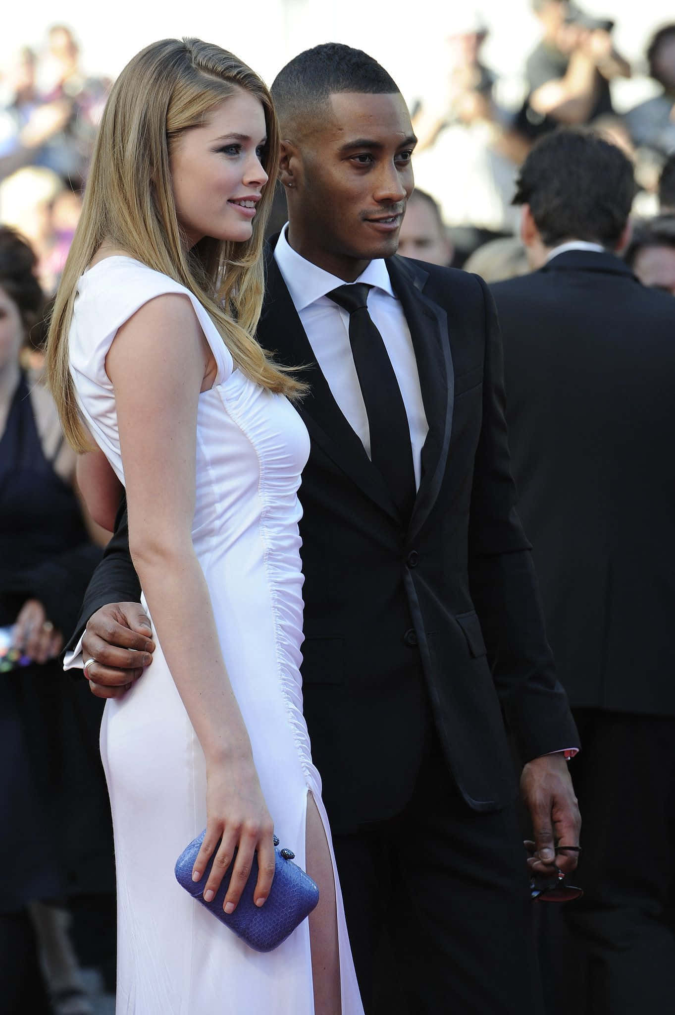 red carpet, black tuxedo, white gown, Full HD Phone Wallpaper