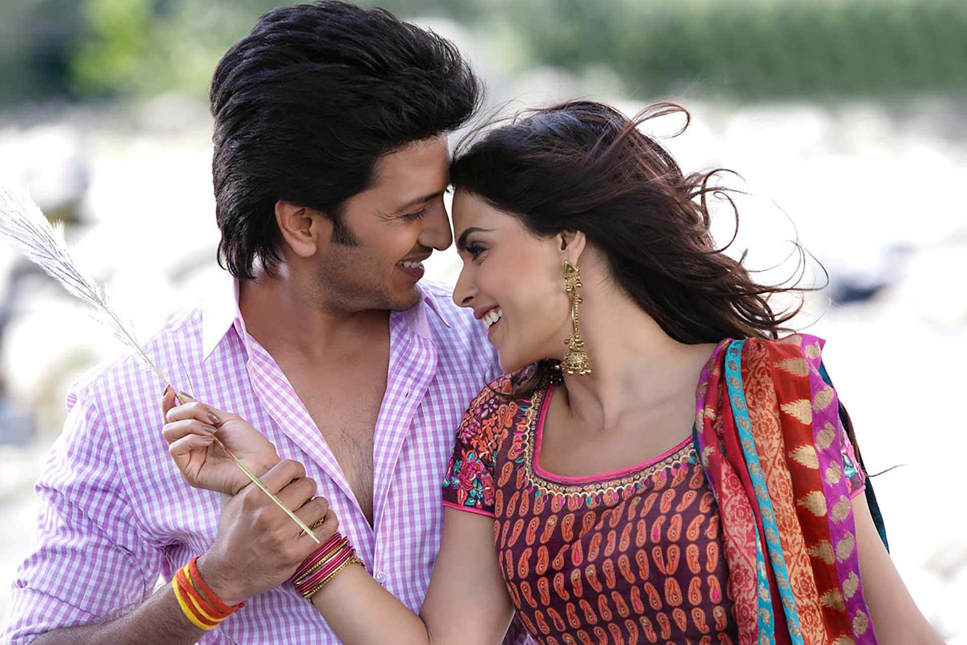 Romantic Indian Couple, outdoors, wind, Full HD Desktop Wallpaper