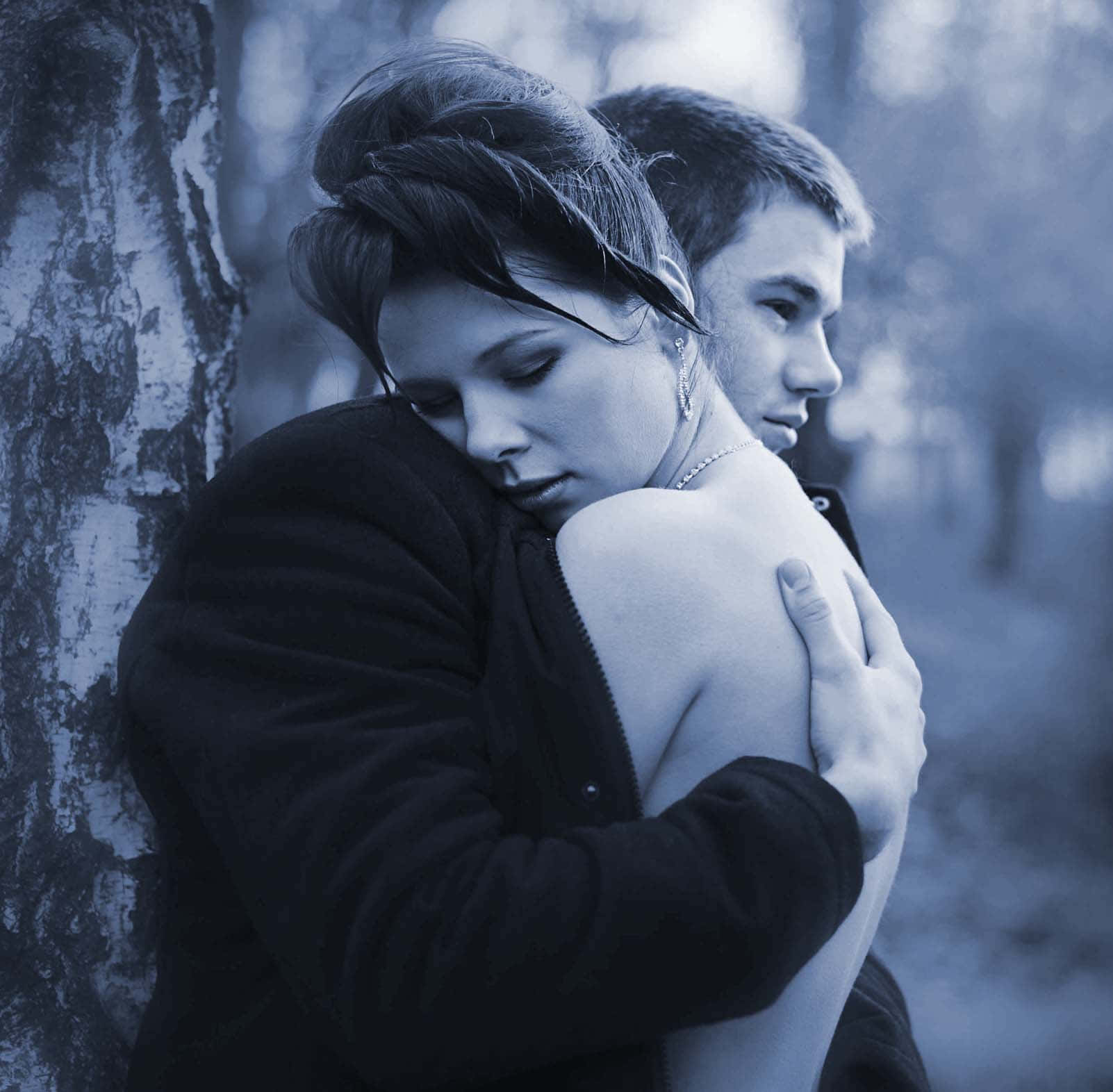 Romantic Hug Monochrome, cool blue-toned forest, textured tree trunk, HD Desktop Wallpaper