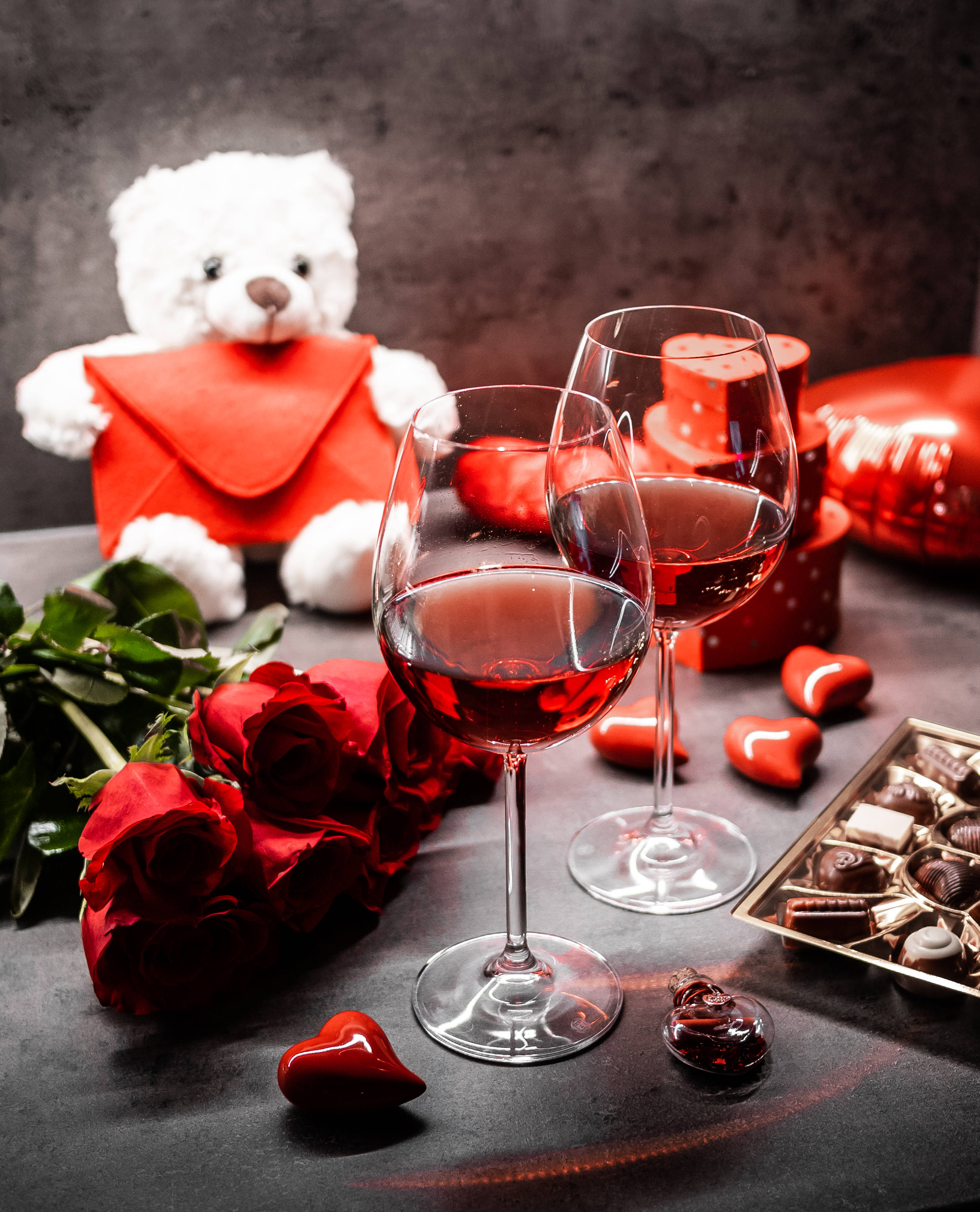 red roses, red wine, chocolates, 2K Phone Wallpaper