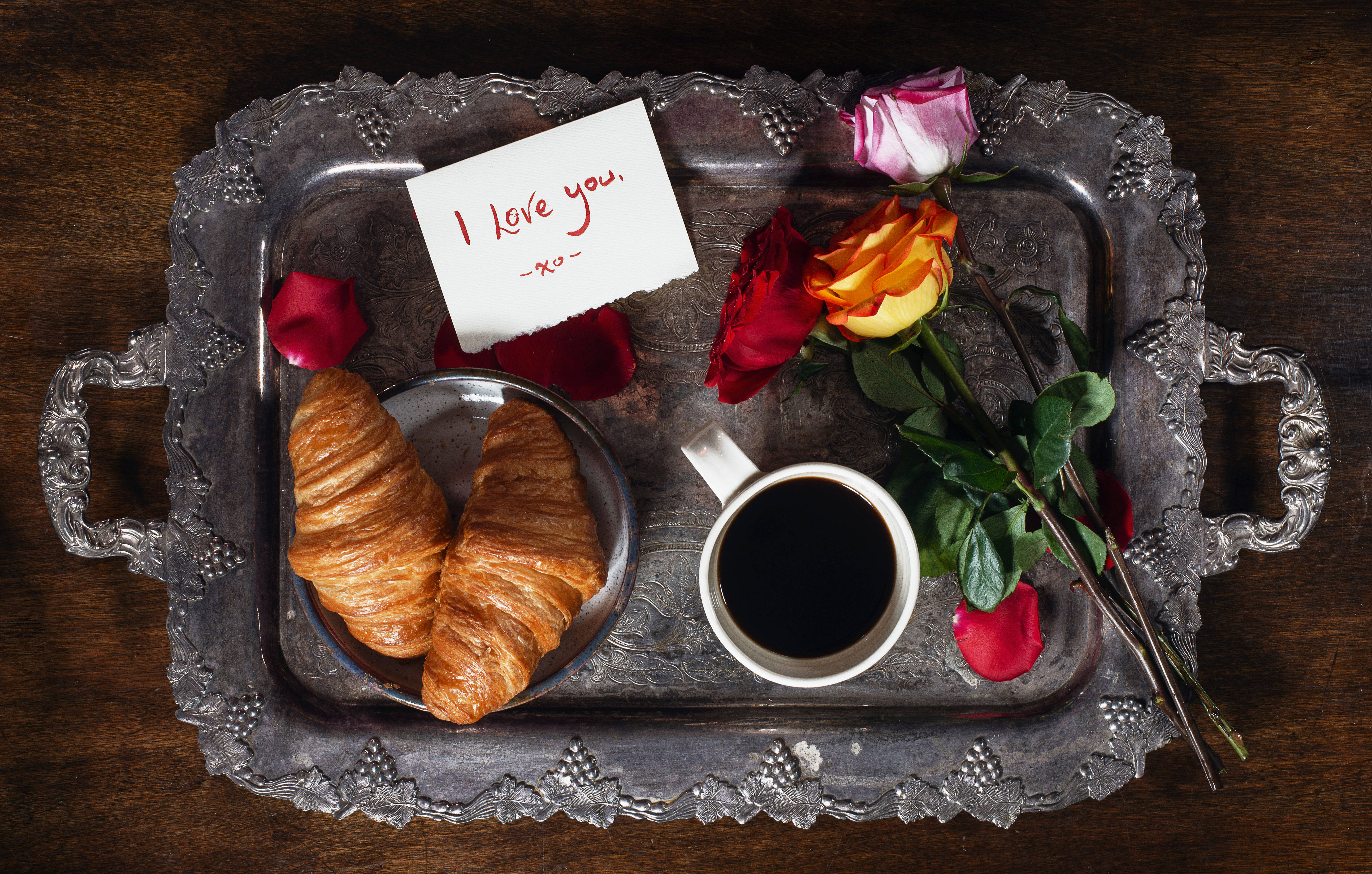silver tray, croissants, coffee, 5K Desktop Wallpaper