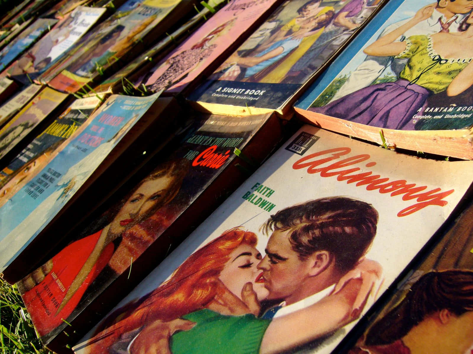 romance literature, vintage romance paperbacks, bold covers, HD Desktop Wallpaper