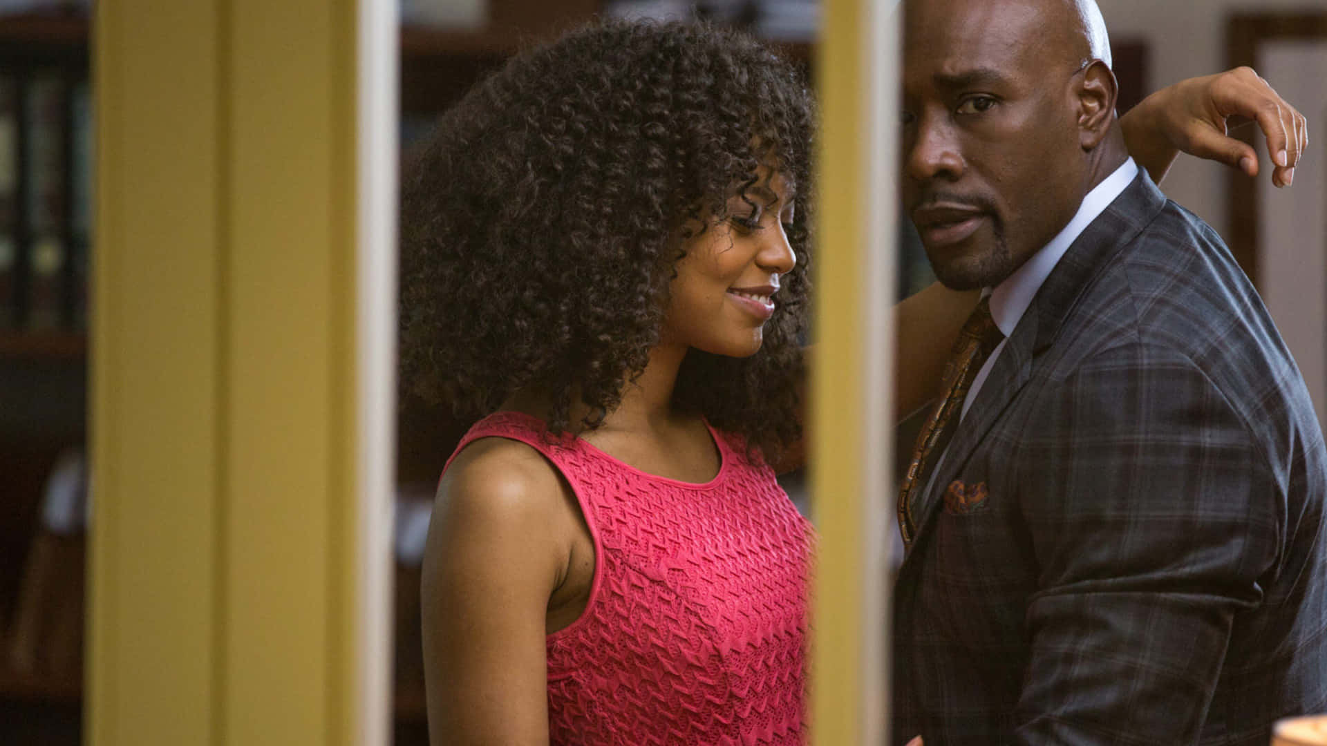 Romany Malco, plaid suit, pink dress, Full HD Desktop Wallpaper