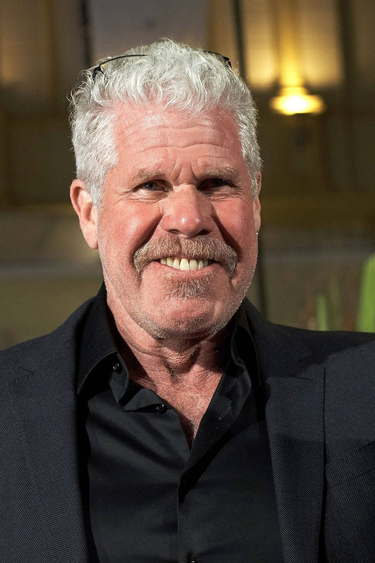 Ron Perlman, black suit, black shirt, Full HD Phone Wallpaper