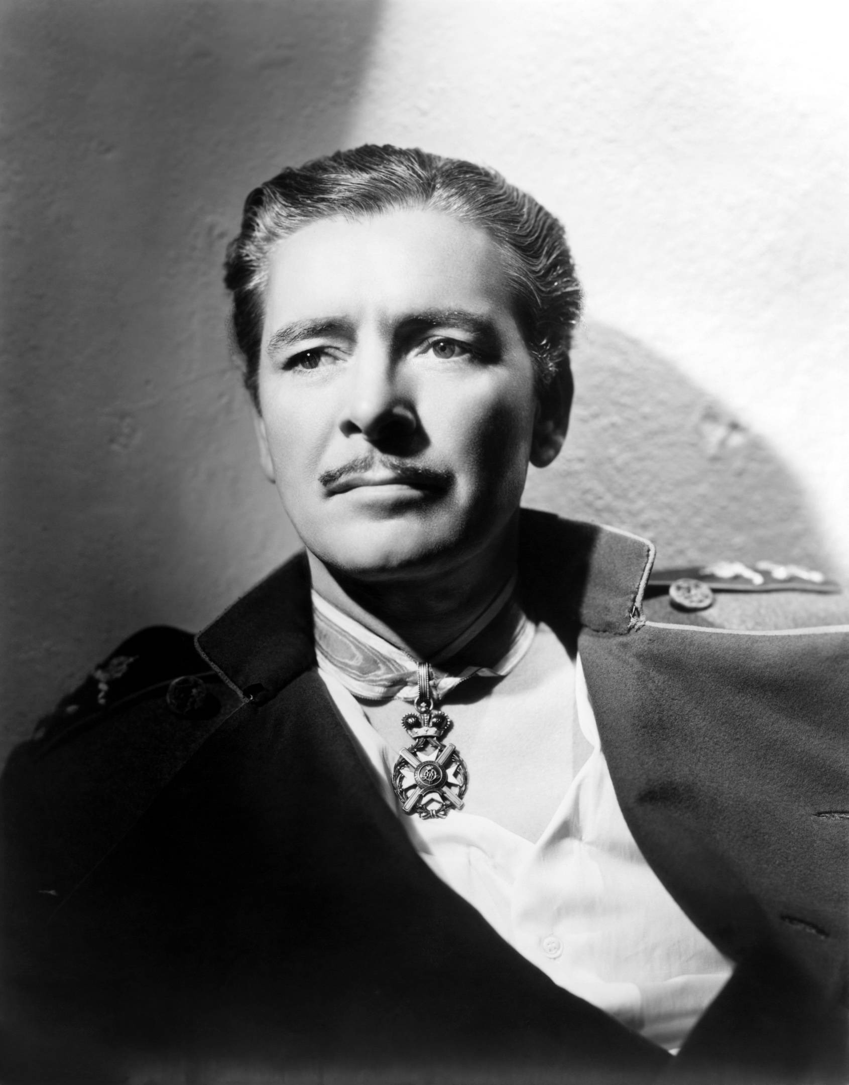 Ronald Colman, black and white portrait, military uniform, Full HD Phone Wallpaper