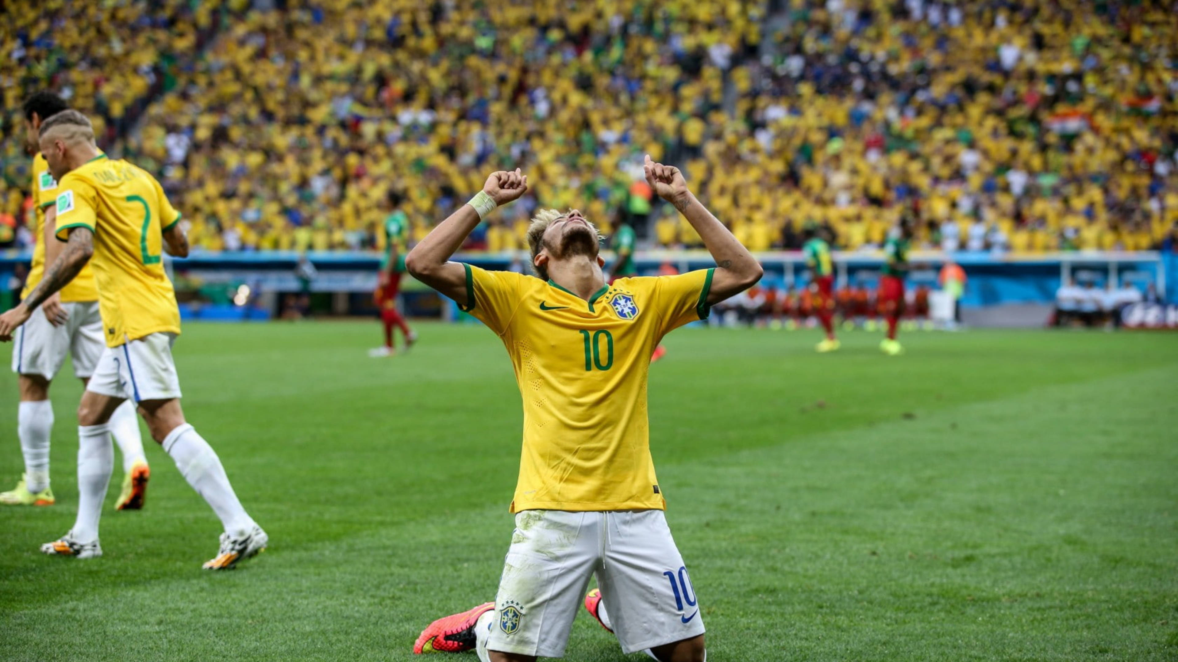 Neymar, yellow jersey, grass, 4K Desktop Wallpaper