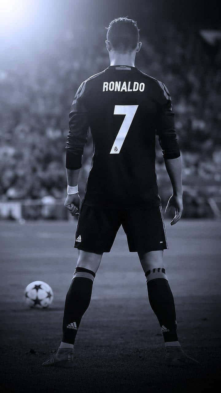 Ronaldo, number 7 jersey, soccer field, HD Phone Wallpaper