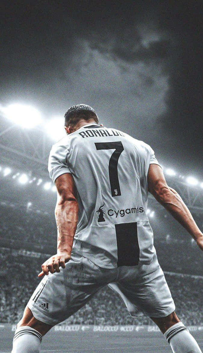 Ronaldo, stadium, number 7 jersey, SD Phone Wallpaper