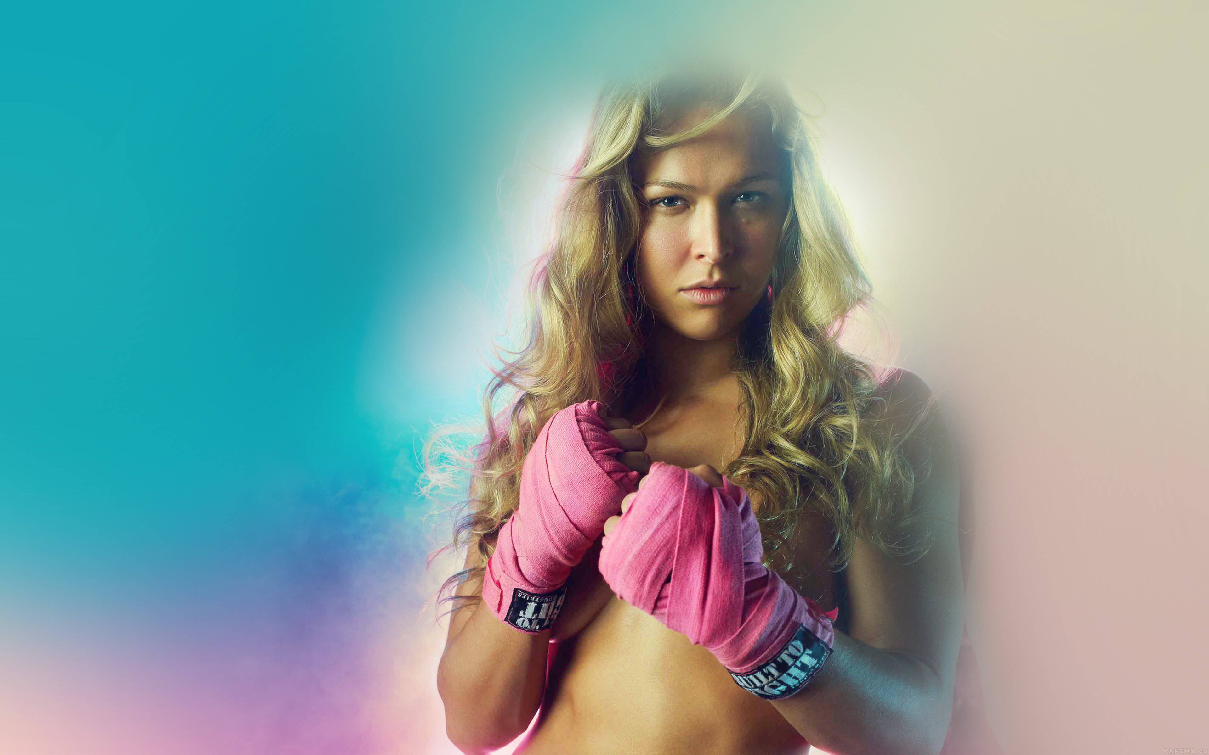 Ronda Rousey, pink wraps, vibrant gradient background, 4K Desktop Wallpaper