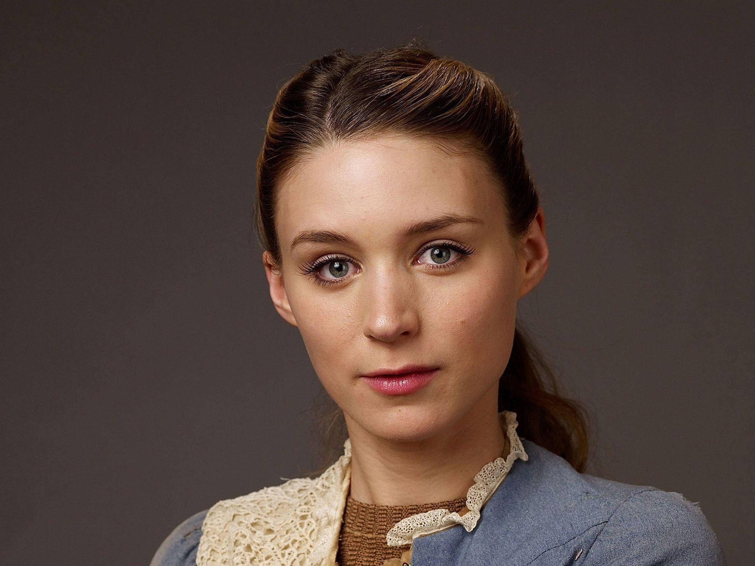 Rooney Mara, blue eyes, brown hair, 2K Desktop Wallpaper