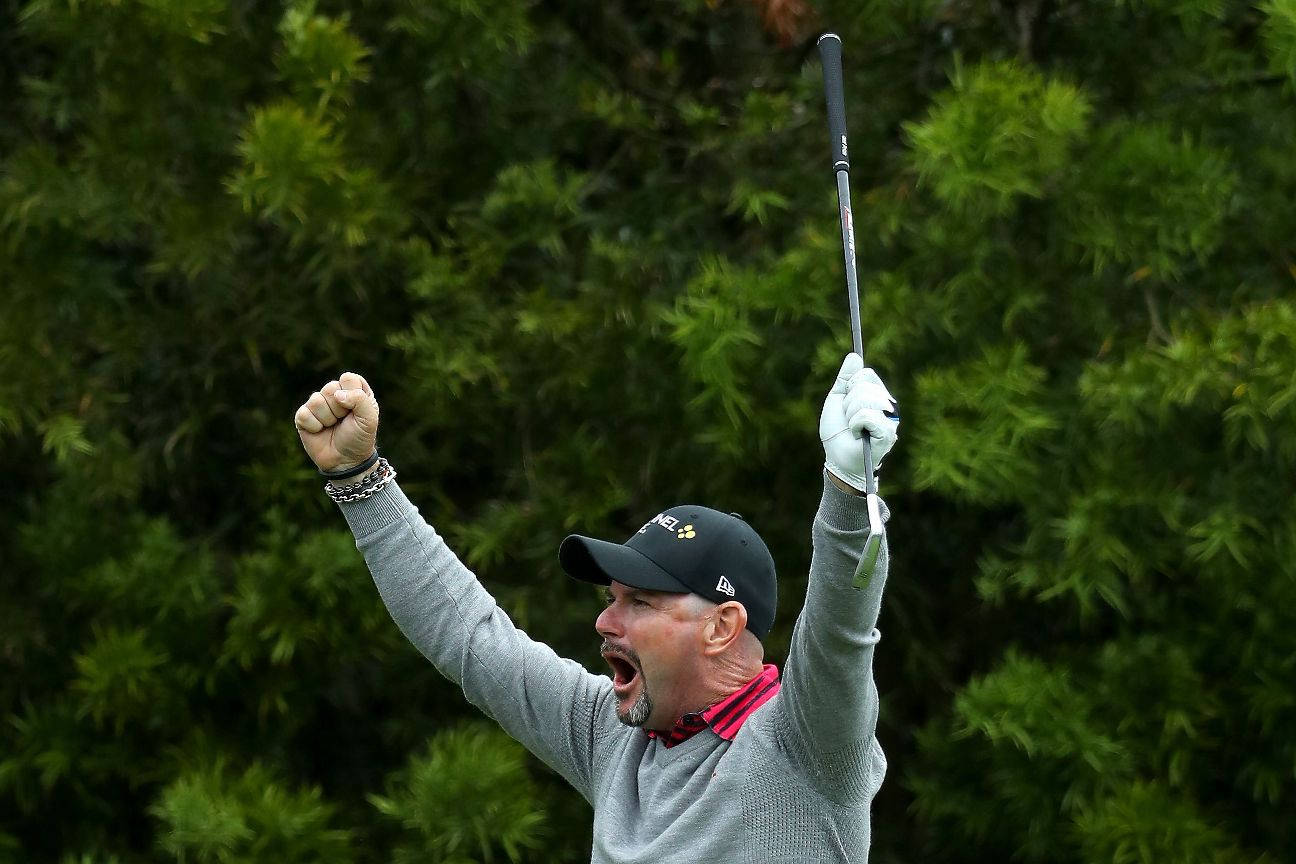 Rory Sabbatini, screaming in victory, golf club, HD Desktop Wallpaper