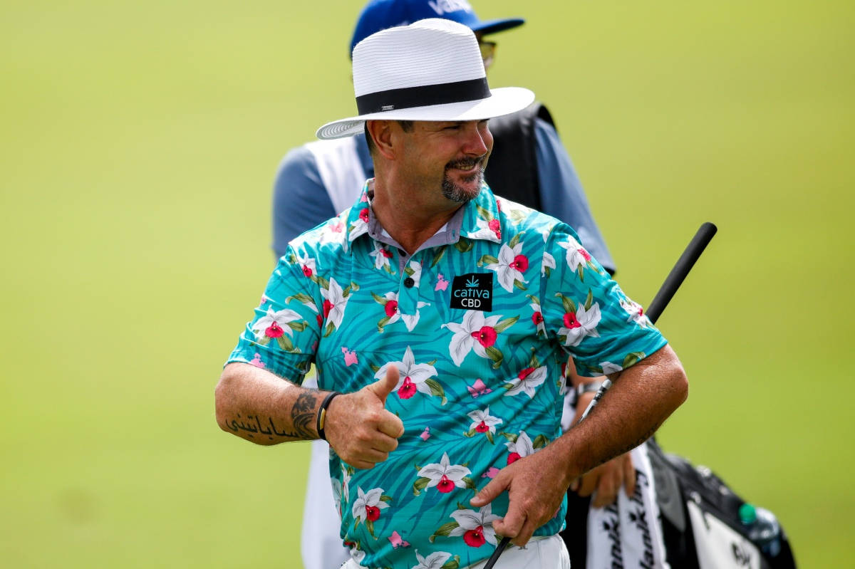 Rory Sabbatani, floral shirt, white hat, SD Desktop Wallpaper