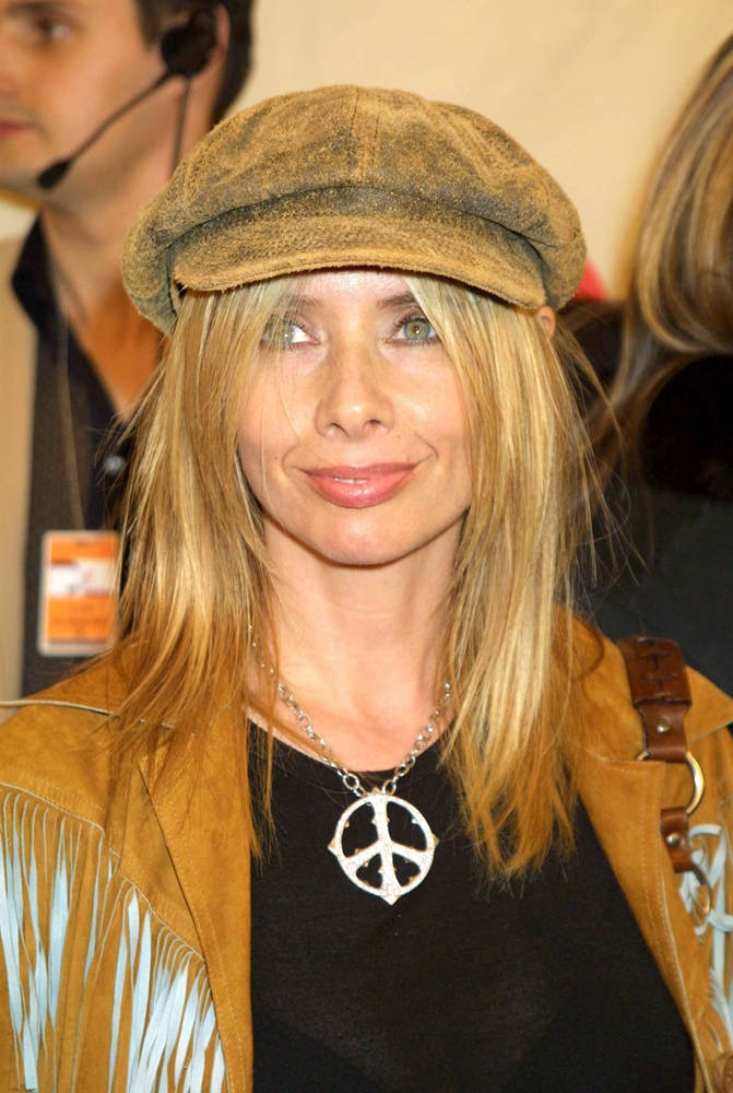 Rosanna Arquette, 2002 VH1 Vogue Fashion Awards, blonde hair, SD Phone Wallpaper
