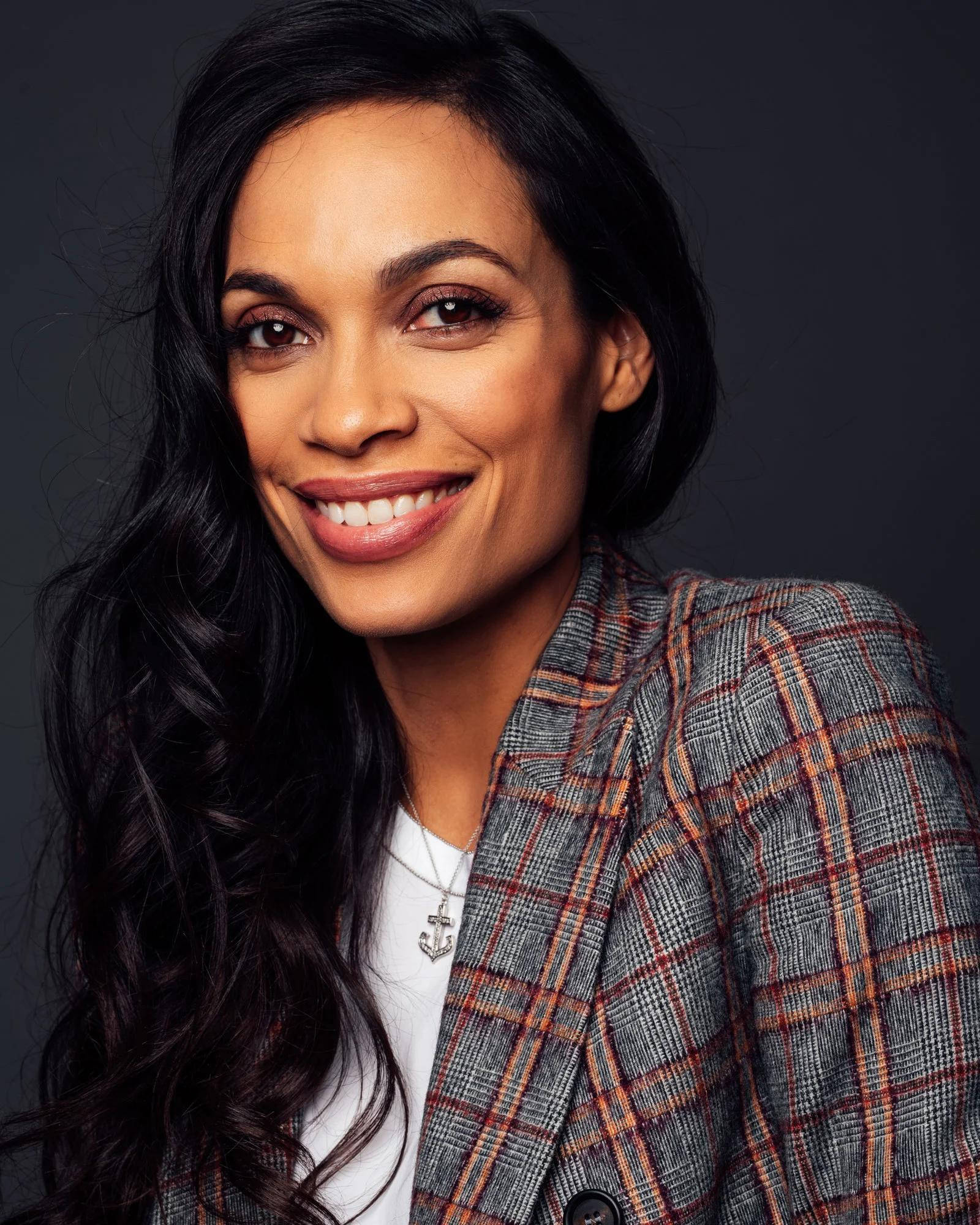 Rosario Dawson, plaid blazer, long dark hair, Full HD Phone Wallpaper