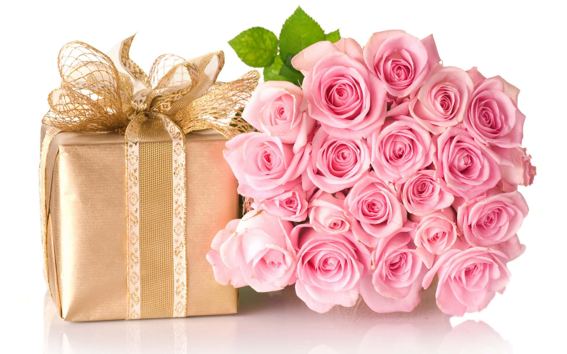 golden gift box, shimmering bow, soft pink roses, Full HD Desktop Wallpaper