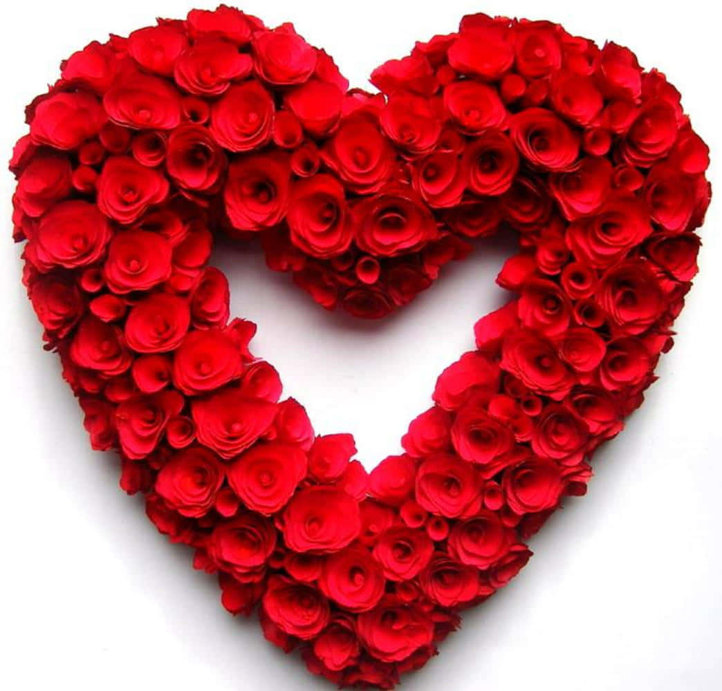 Rose Heart, vibrant red roses, heart-shaped arrangement, SD Desktop Wallpaper