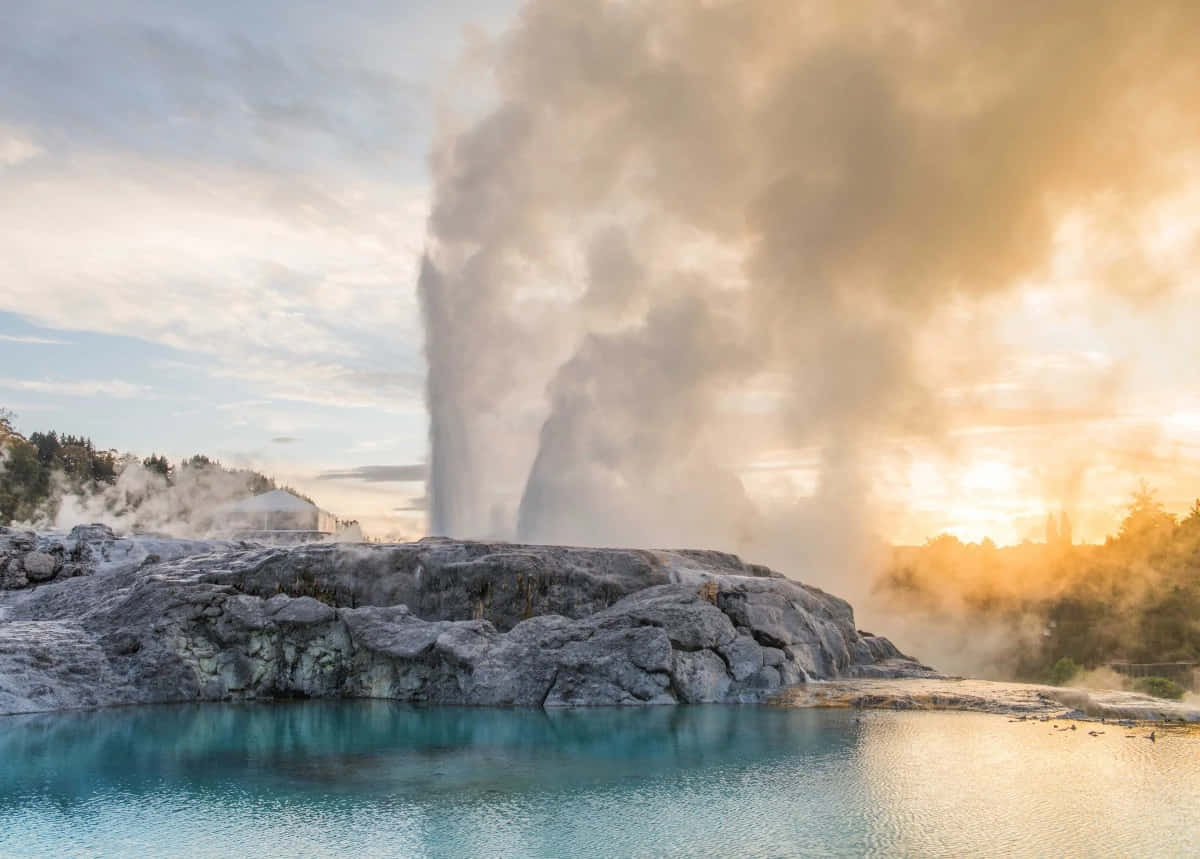 Rotorua, geothermal geyser, sunset, SD Desktop Wallpaper