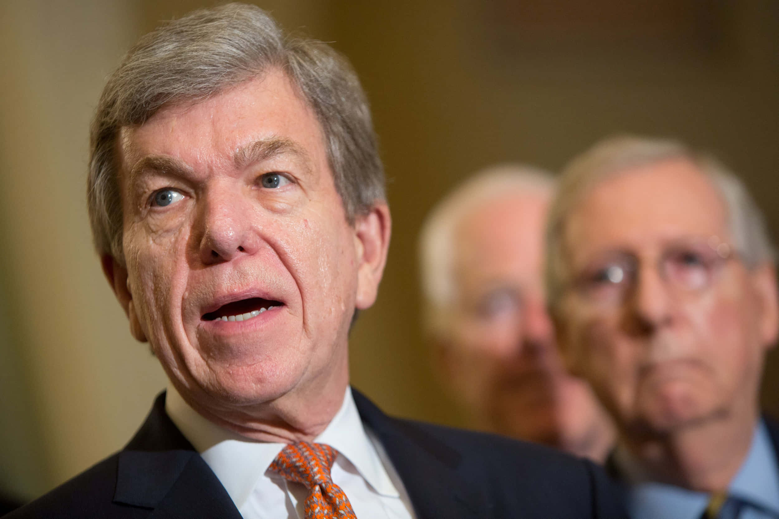 Roy Blunt, suit, close-up, Full HD Desktop Wallpaper