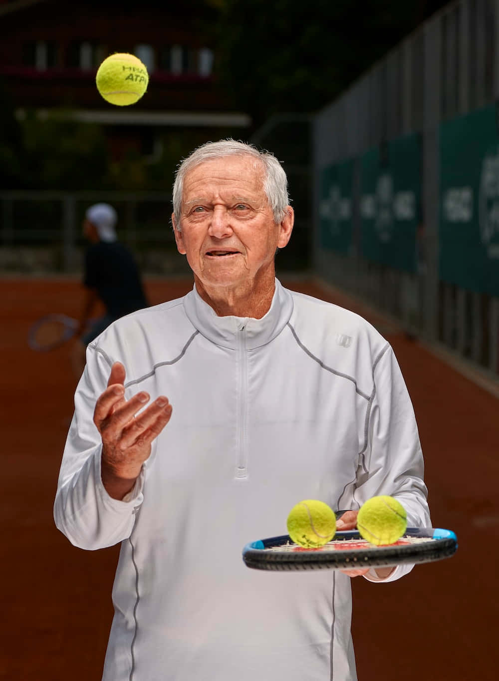 Roy Emerson, white athletic jacket, clay court, HD Phone Wallpaper