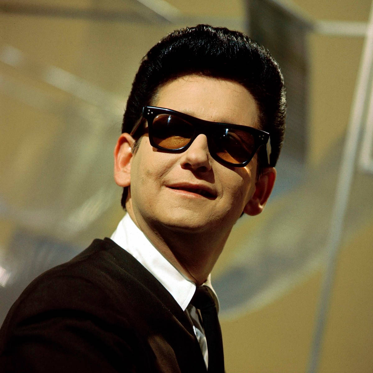 Roy Orbison, sunglasses, sharp suit, SD Desktop Wallpaper