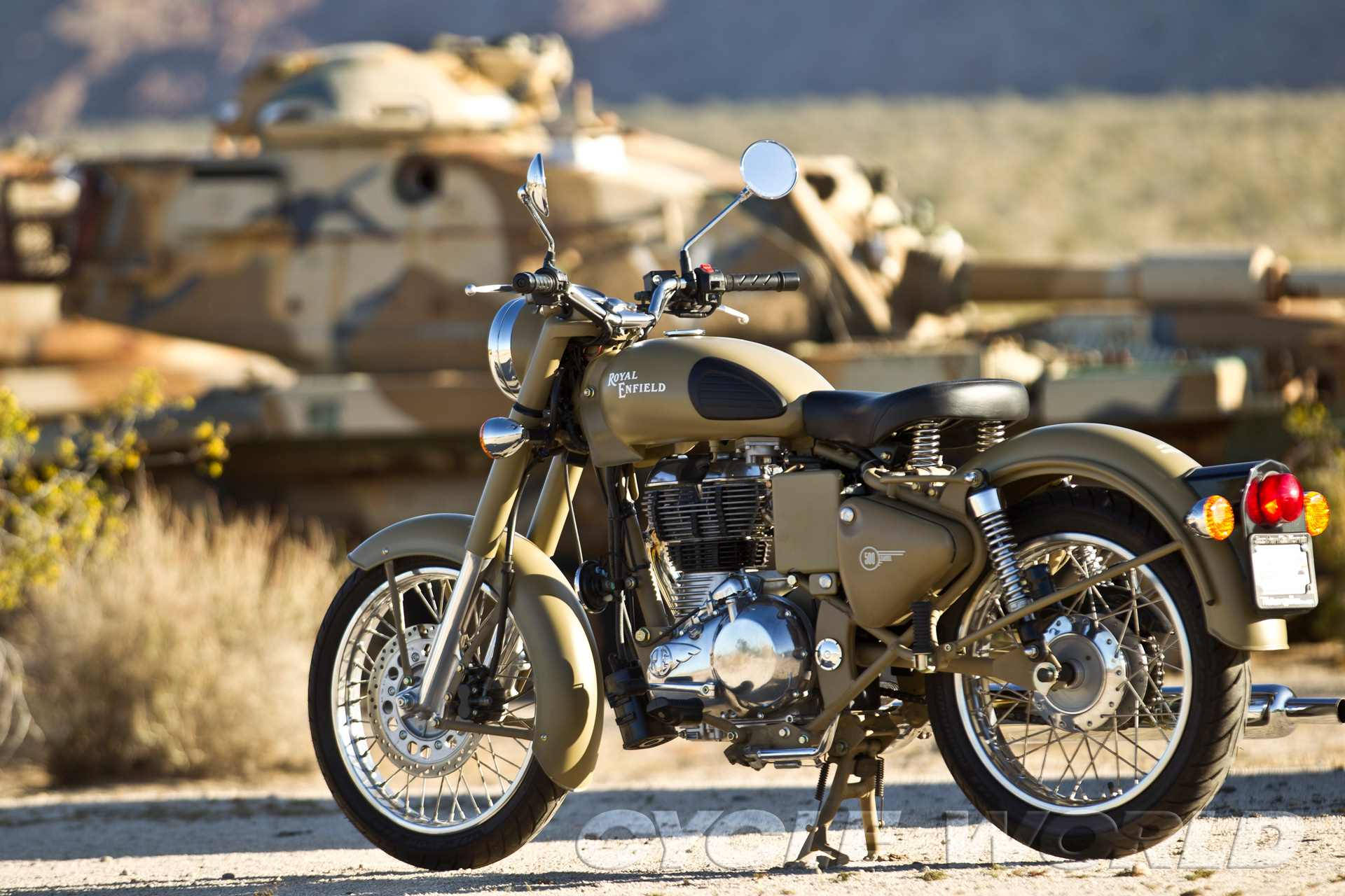 Royal Enfield HD Desert, matte olive green, dusty terrain, Full HD Desktop Wallpaper