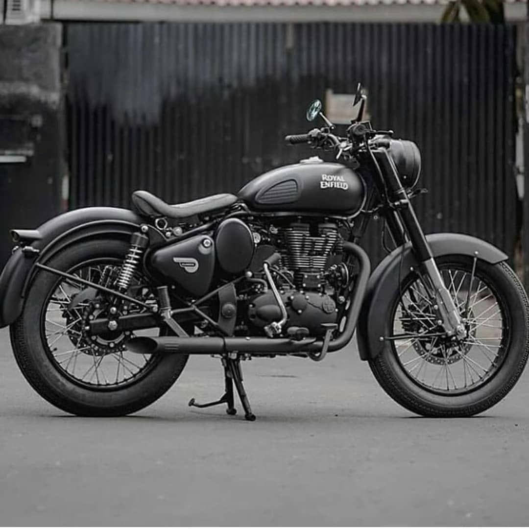 matte black, Royal Enfield HD, kickstand, SD Desktop Wallpaper