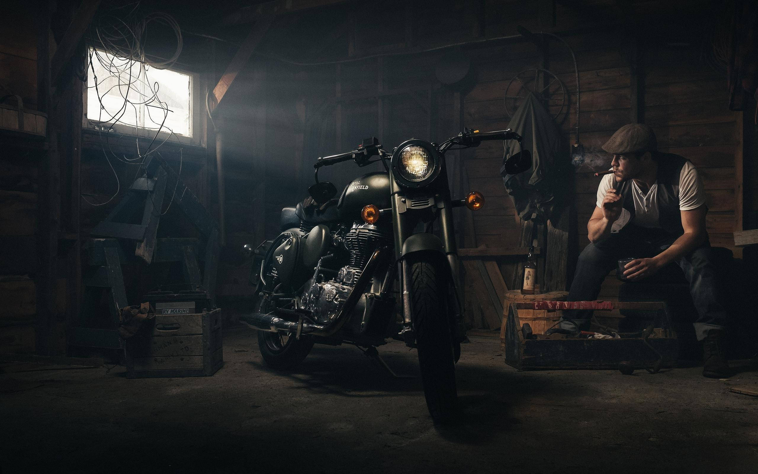 Royal Enfield HD, flat cap, gleaming black motorcycle, 2K Desktop Wallpaper