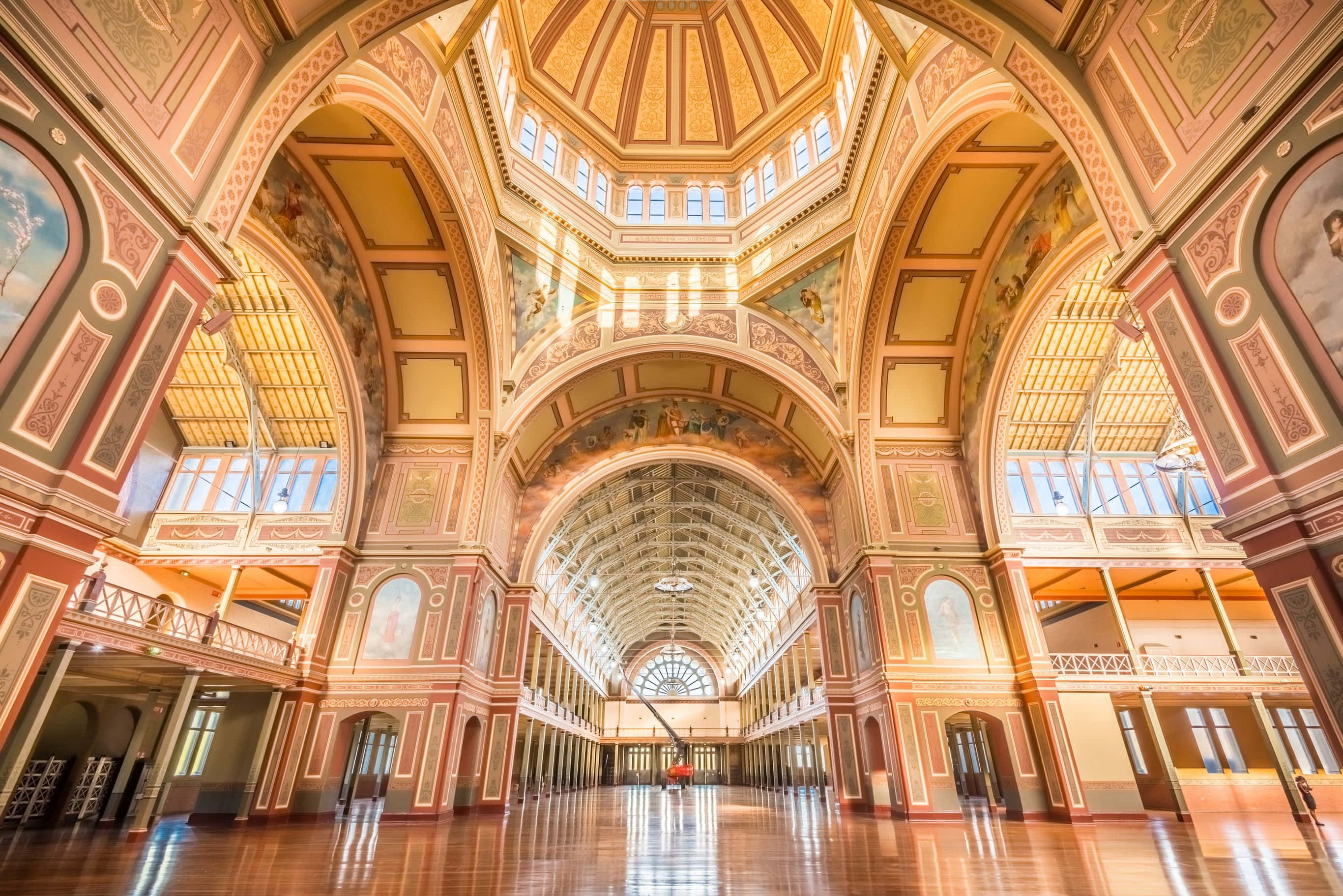 Royal Exhibition Building, arched ceilings, frescoes, 2K Desktop Wallpaper