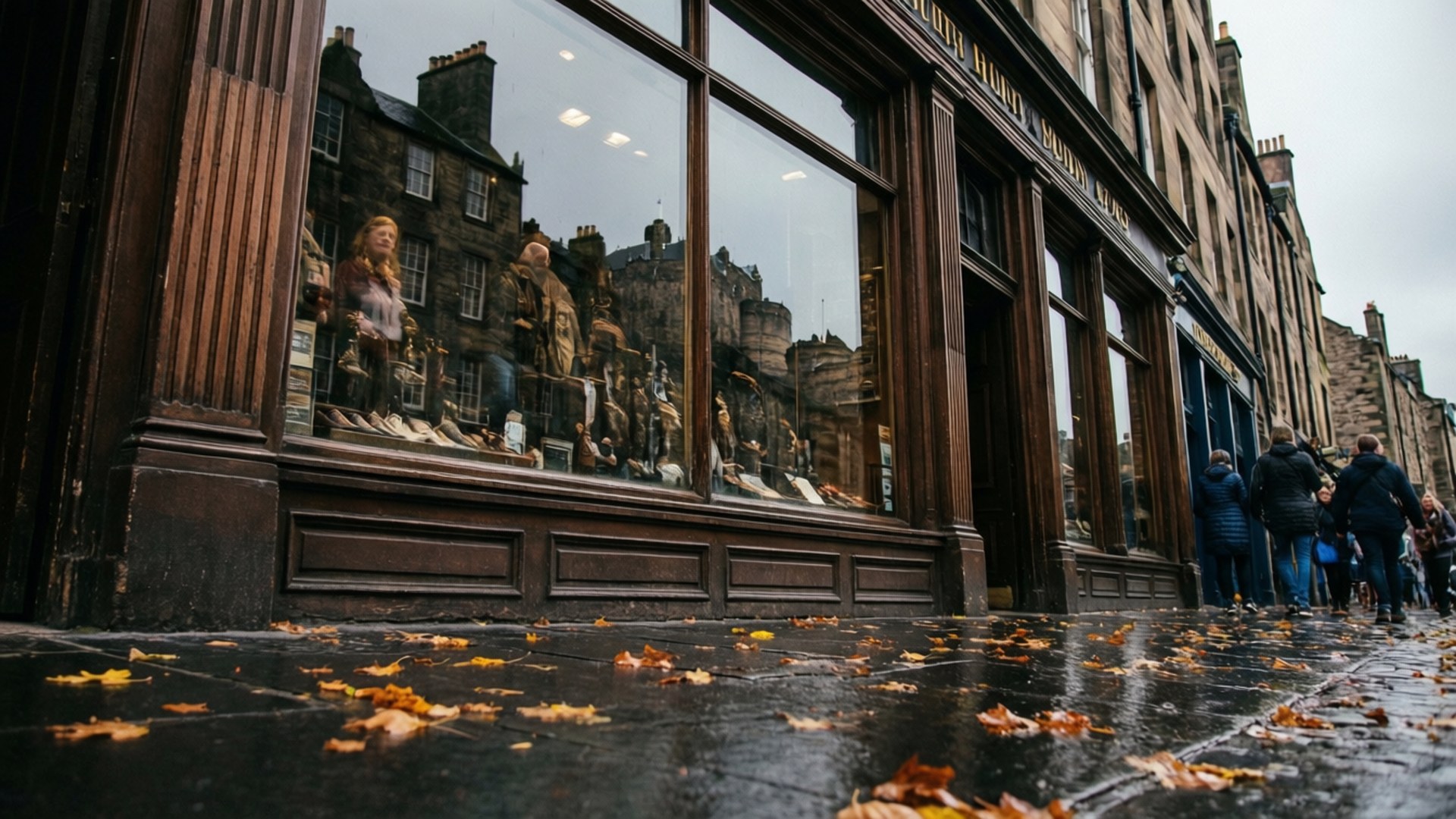 Royal Mile, castle, tourists, Full HD Desktop Wallpaper