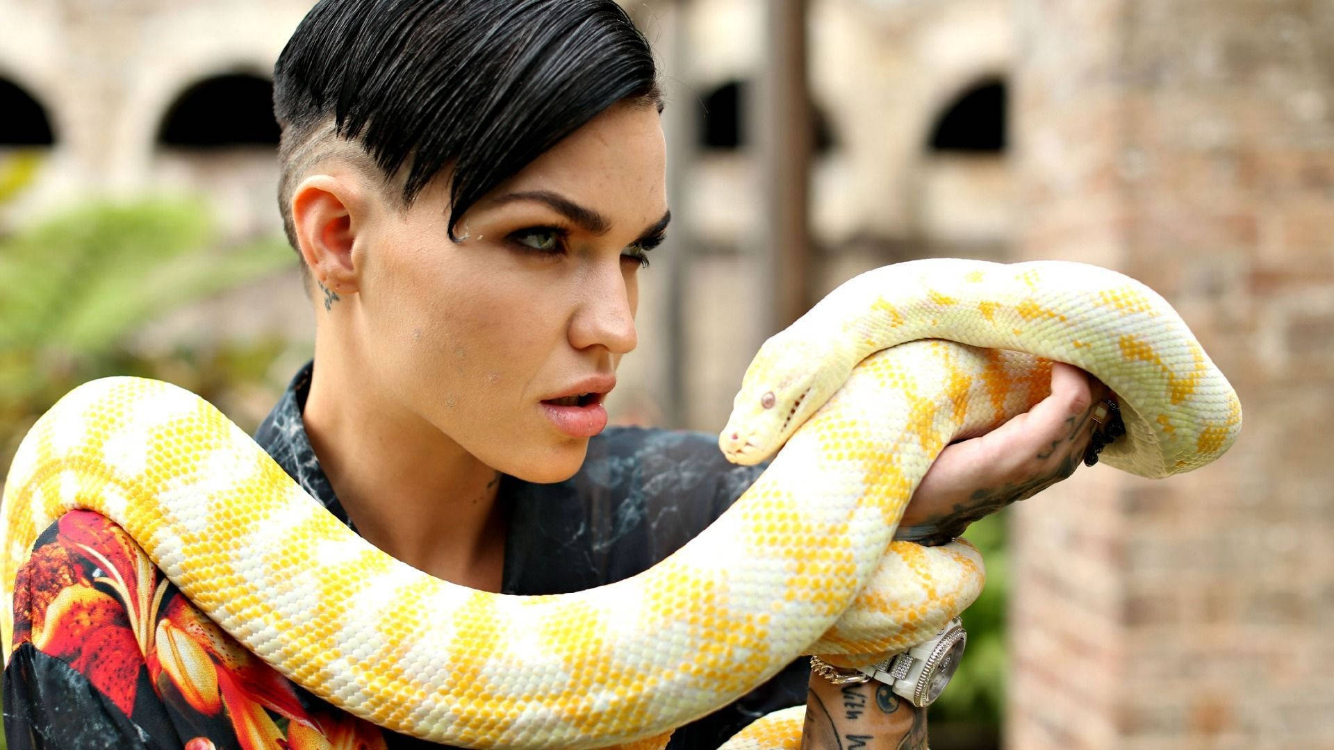 Ruby Rose, python, short dark hair, Full HD Desktop Wallpaper