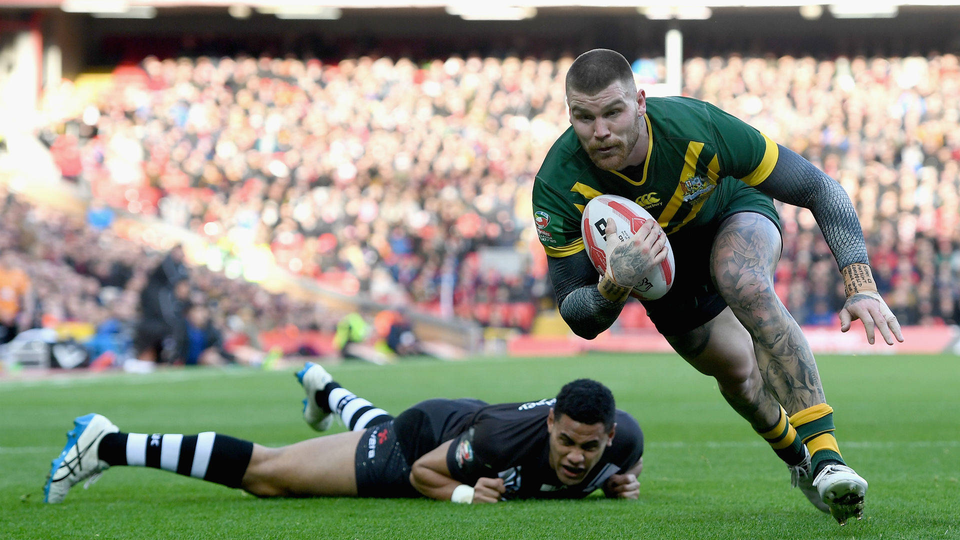 rugby player, green and yellow, defender in black, Full HD Desktop Wallpaper