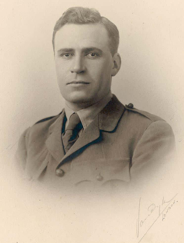 Rupert Murdoch, vintage sepia-toned portrait, military uniform, SD Phone Wallpaper