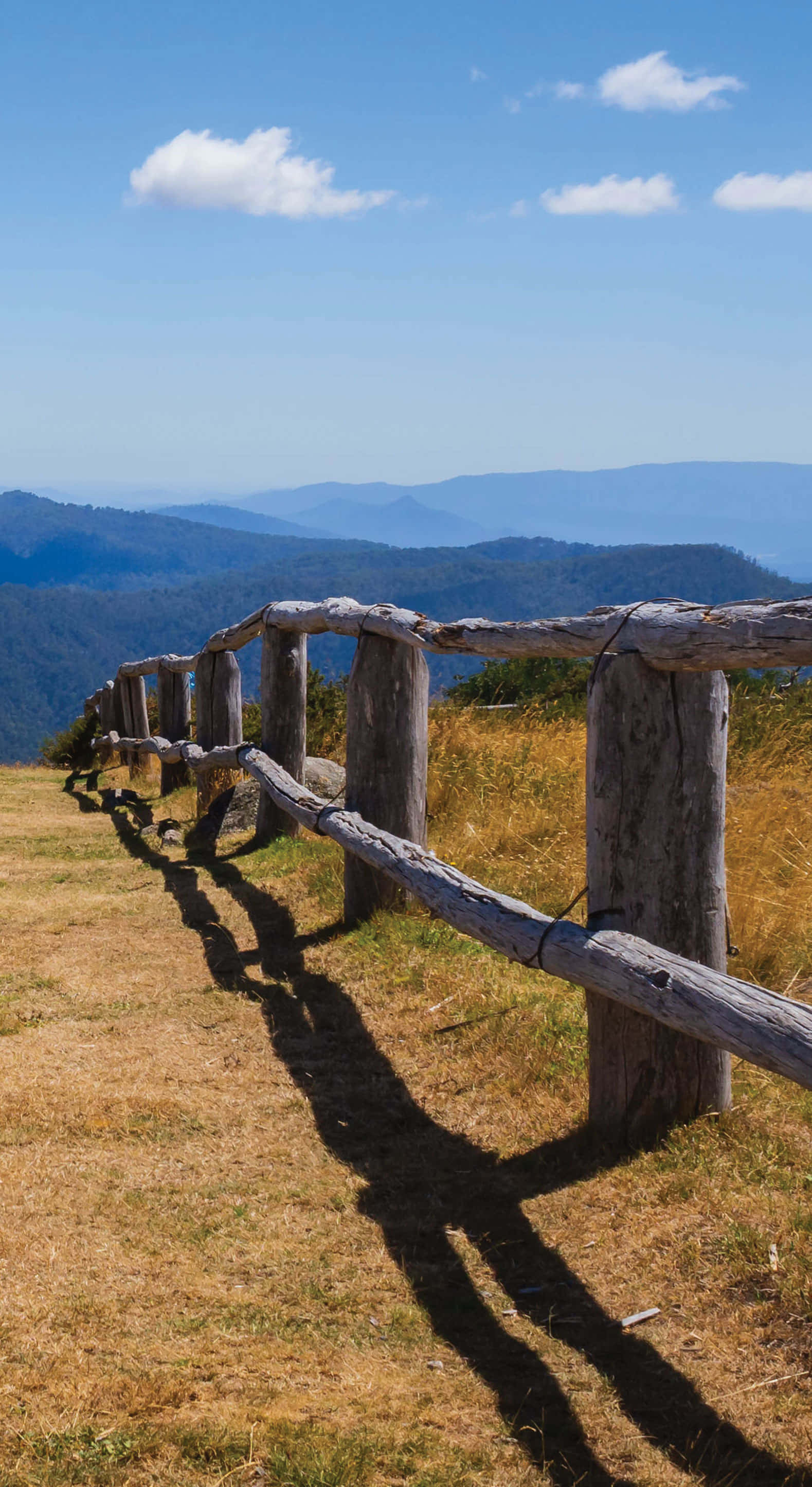 ranch, wooden fence, grassy ridge, 2K Phone Wallpaper