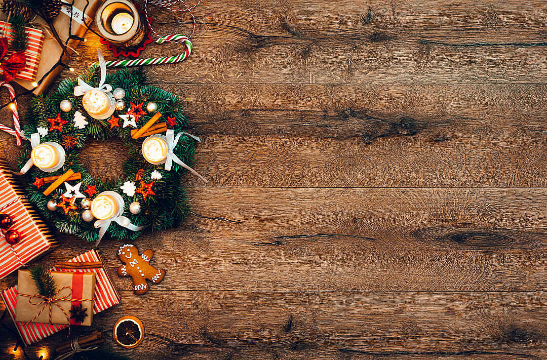 Rustic Christmas, wooden floor, Christmas wreath, SD Desktop Wallpaper