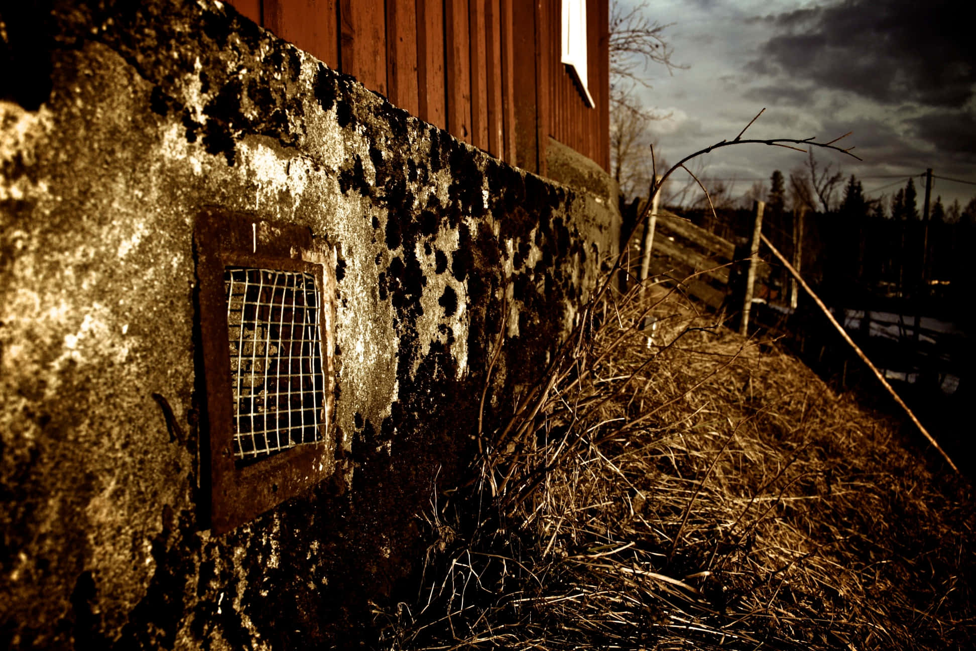 rustic building, weathered barn wall, peeling paint, Full HD Desktop Wallpaper