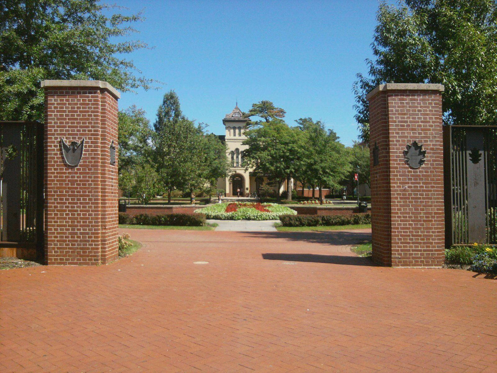Rutgers, traditional campus gates, brick gateway, HD Desktop Wallpaper