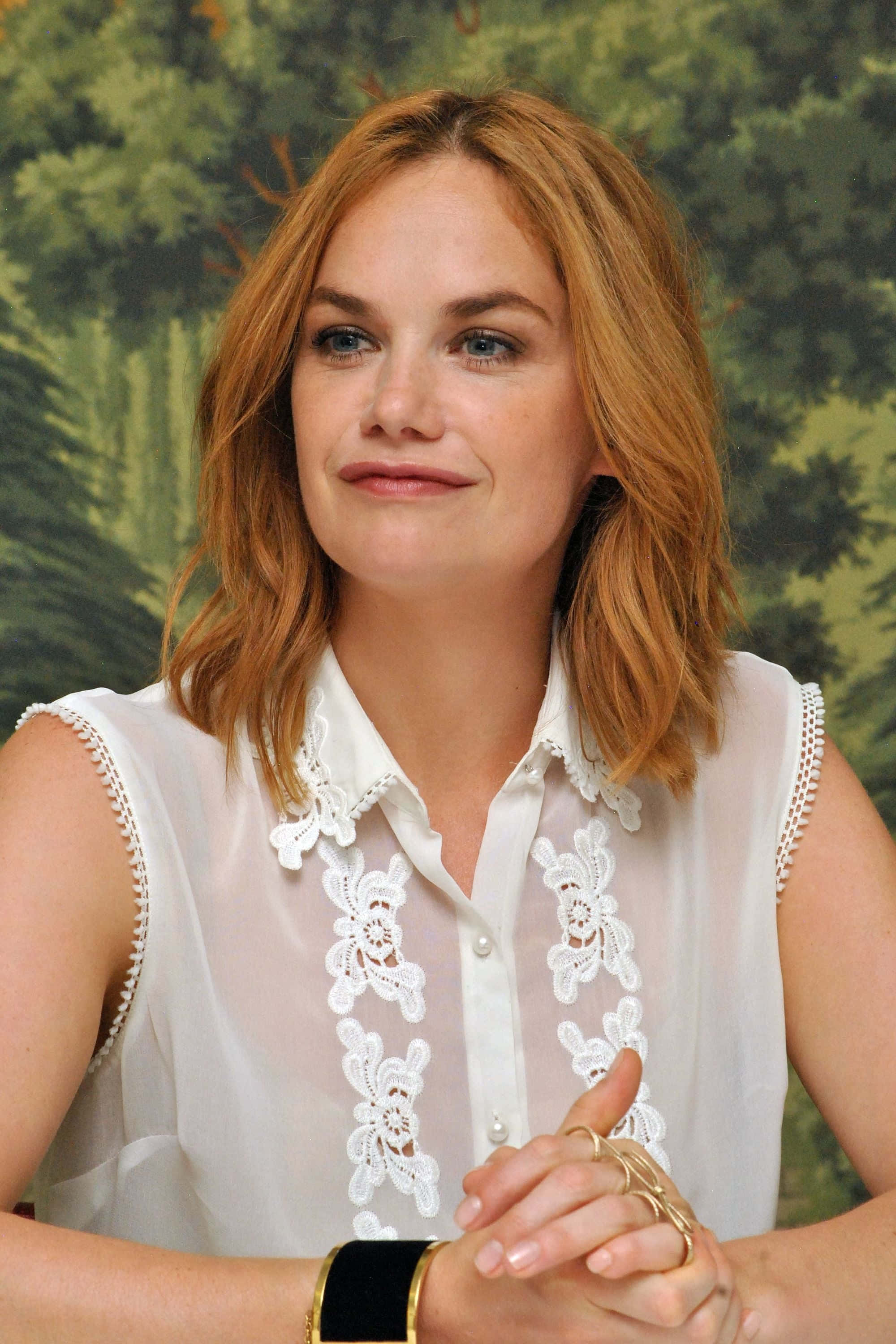 Ruth Wilson, red hair, blue eyes, 2K Phone Wallpaper