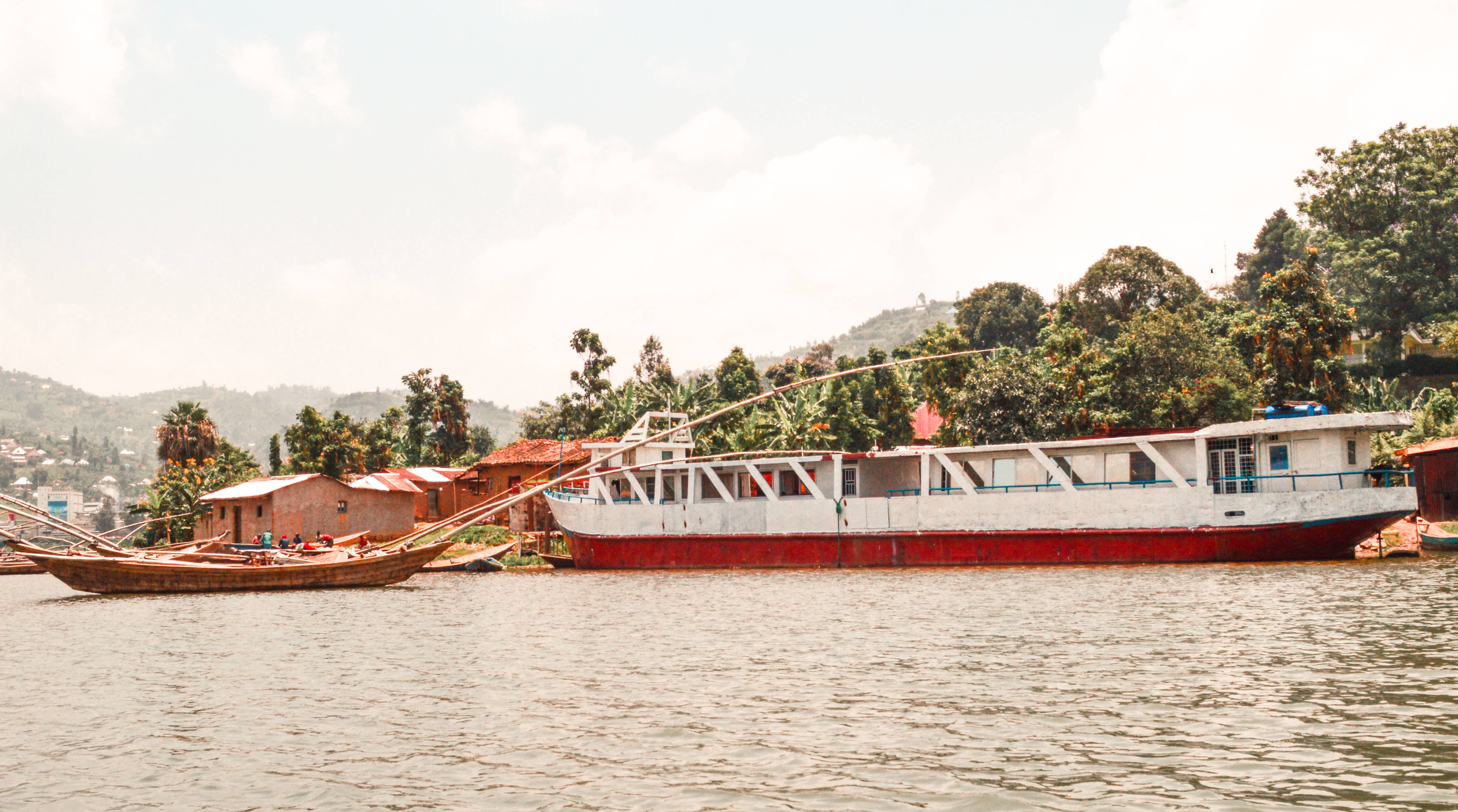 Rwanda, red and white riverboat, wooden canoe, 4K Desktop Wallpaper