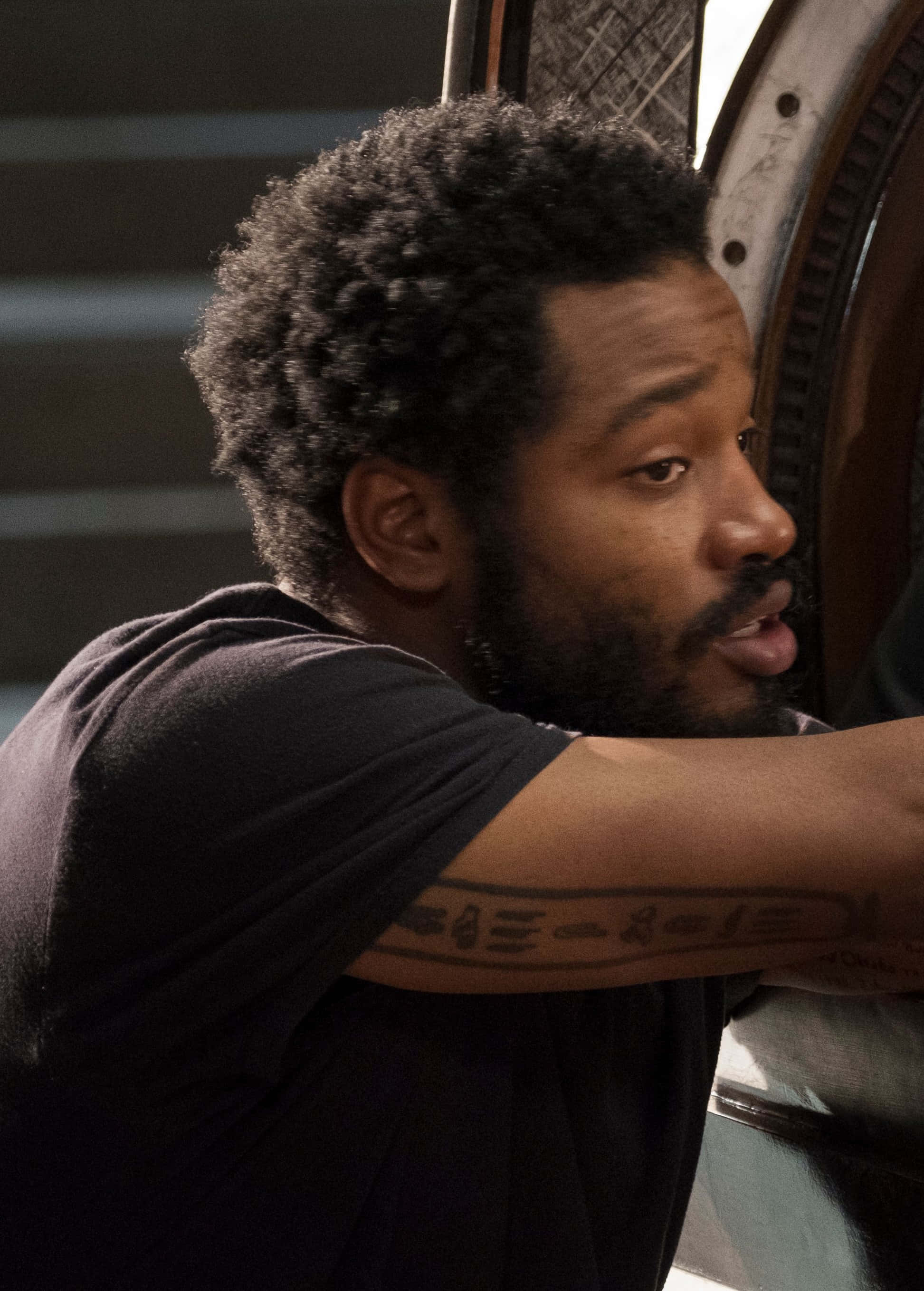 Ryan Coogler, curly hair, beard, 2K Phone Wallpaper
