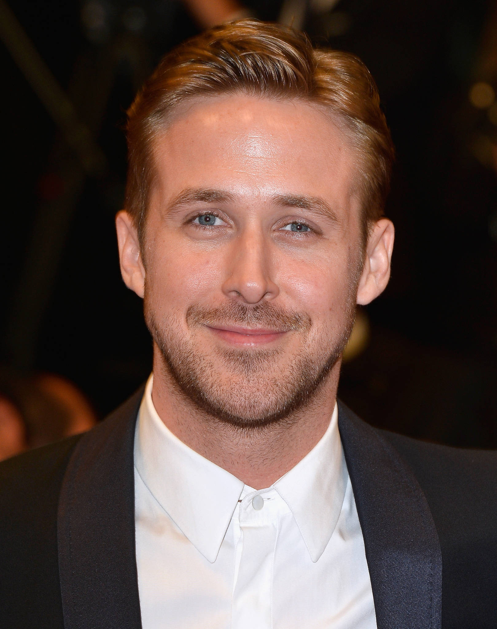 Ryan Gosling, black suit, white shirt, Full HD Phone Wallpaper