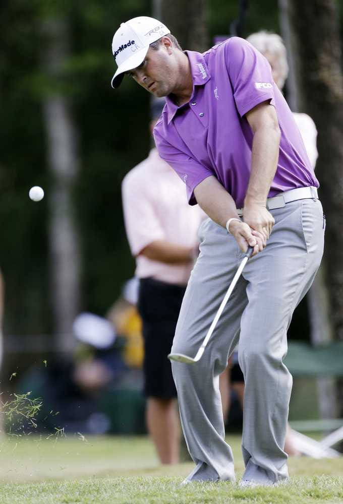 Ryan Palmer, purple shirt, golf club, SD Phone Wallpaper