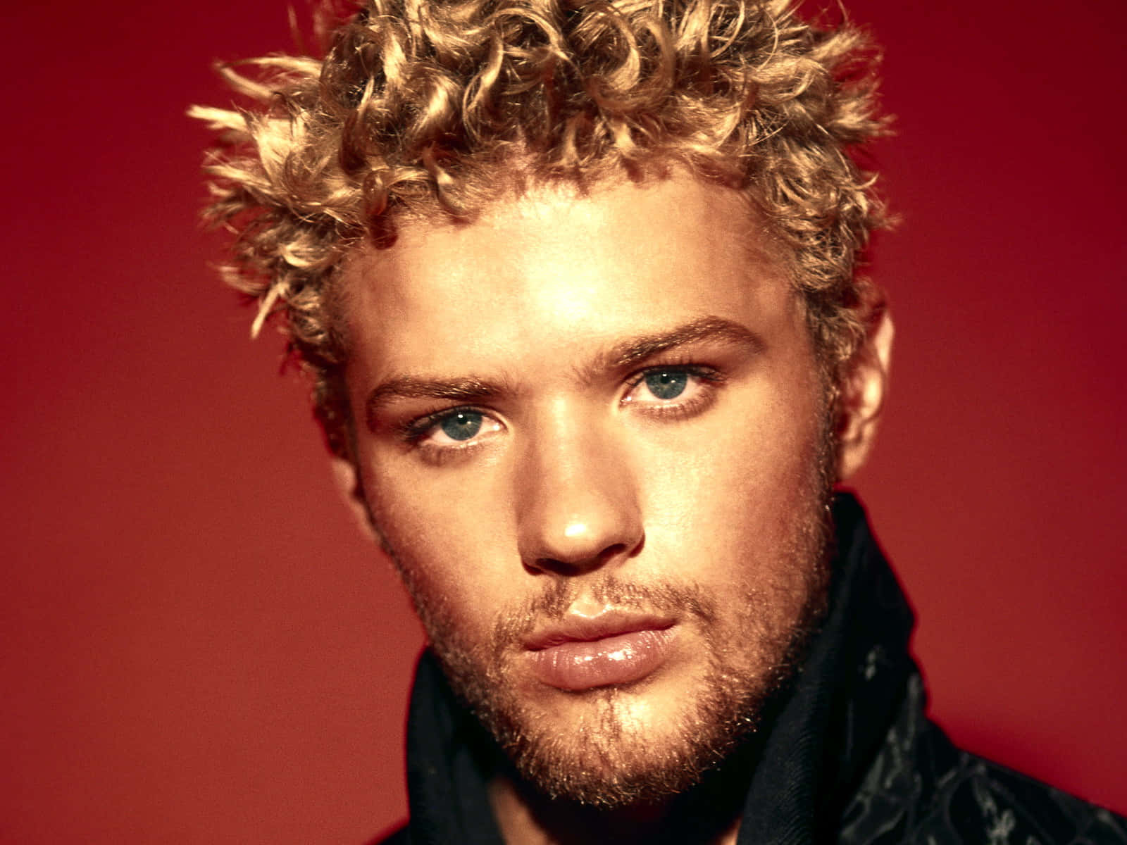 Ryan Phillippe, curly blonde hair, intense blue eyes, HD Desktop Wallpaper