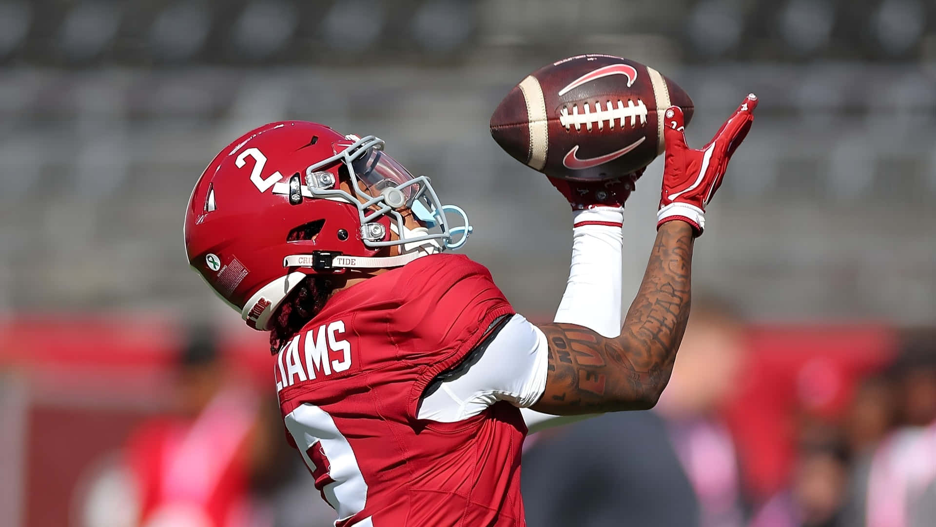 Ryan Williams, football catch, red gear, Full HD Desktop Wallpaper